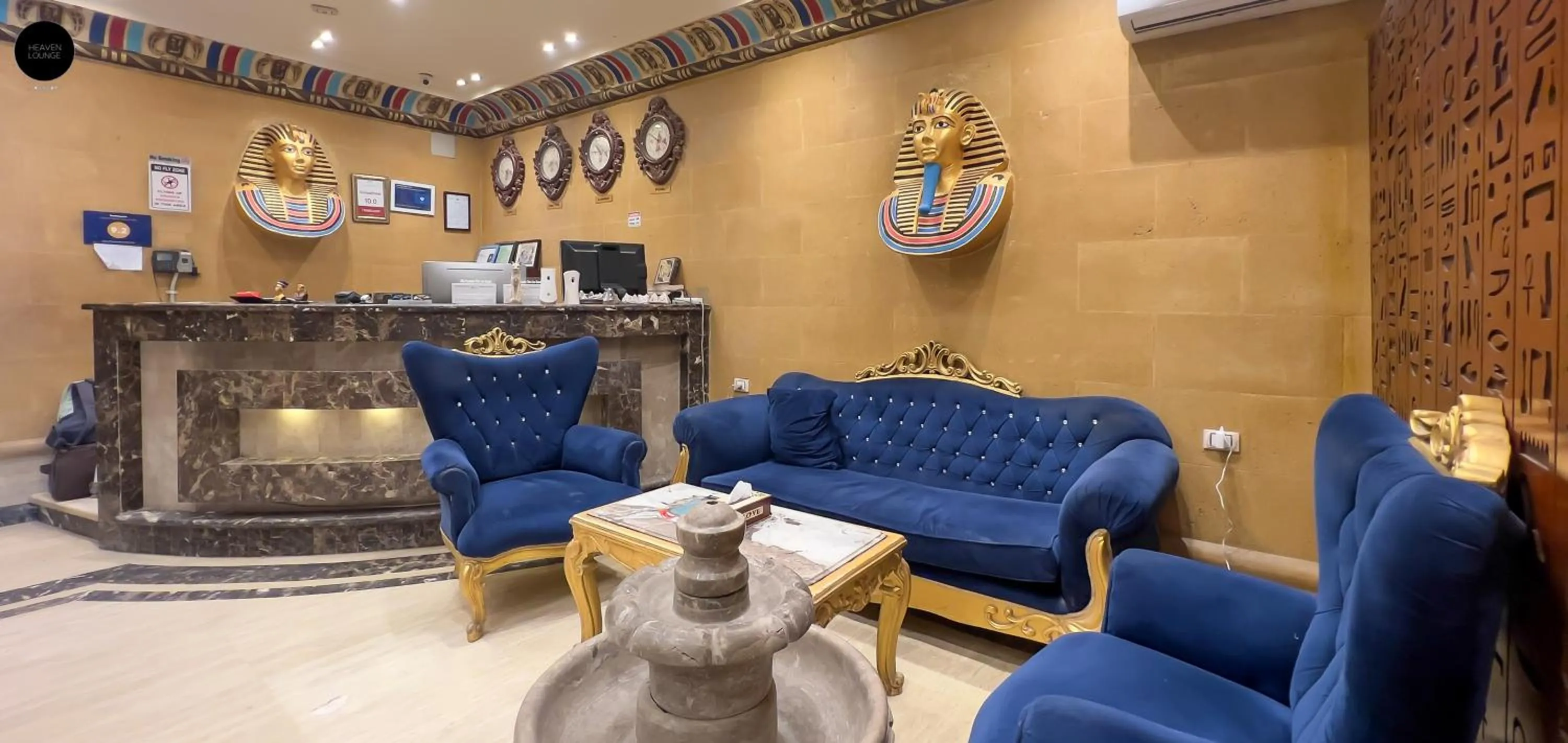 Seating area in Giza Pyramids View Inn