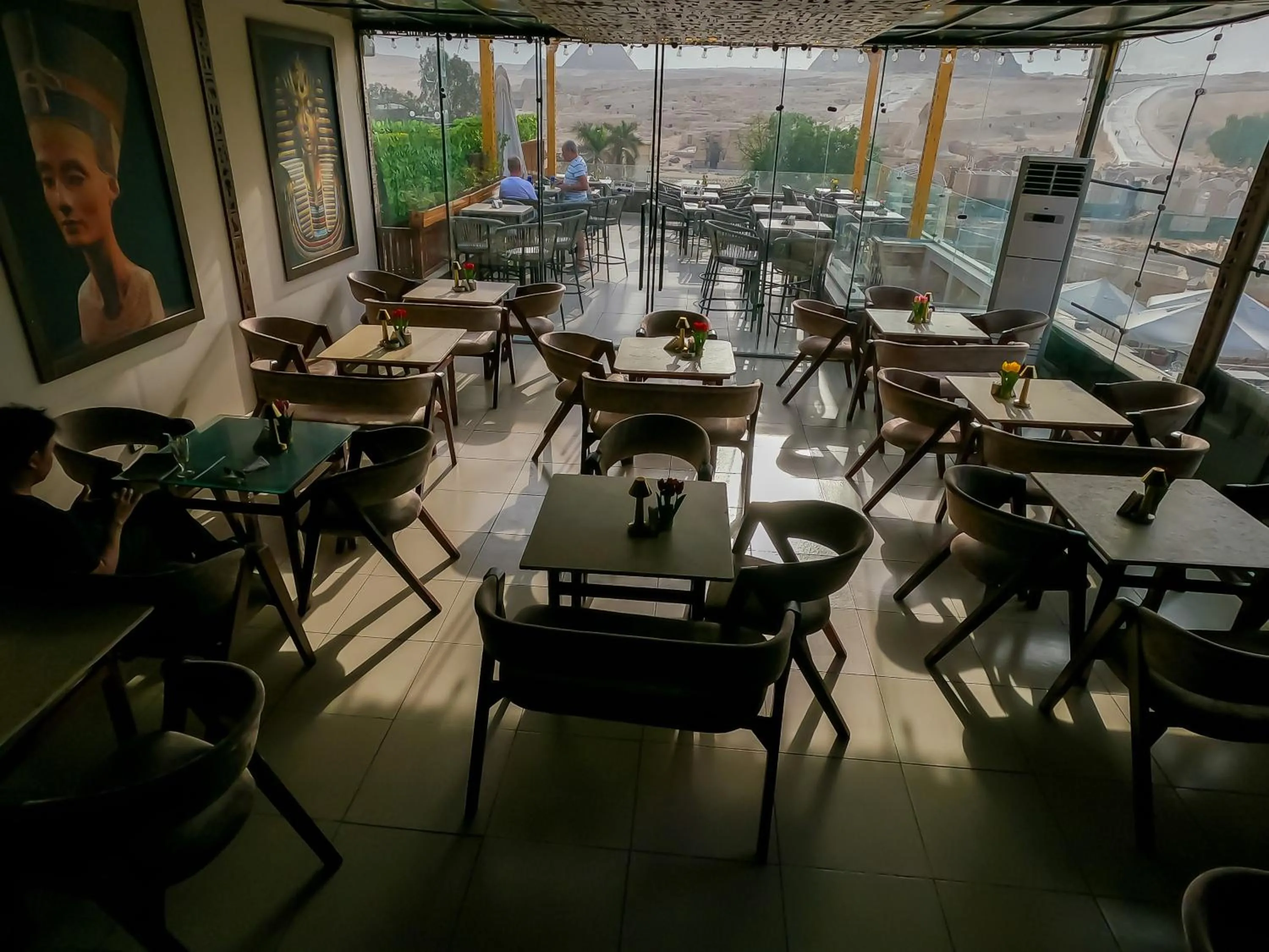 Restaurant/places to eat in Giza Pyramids View Inn
