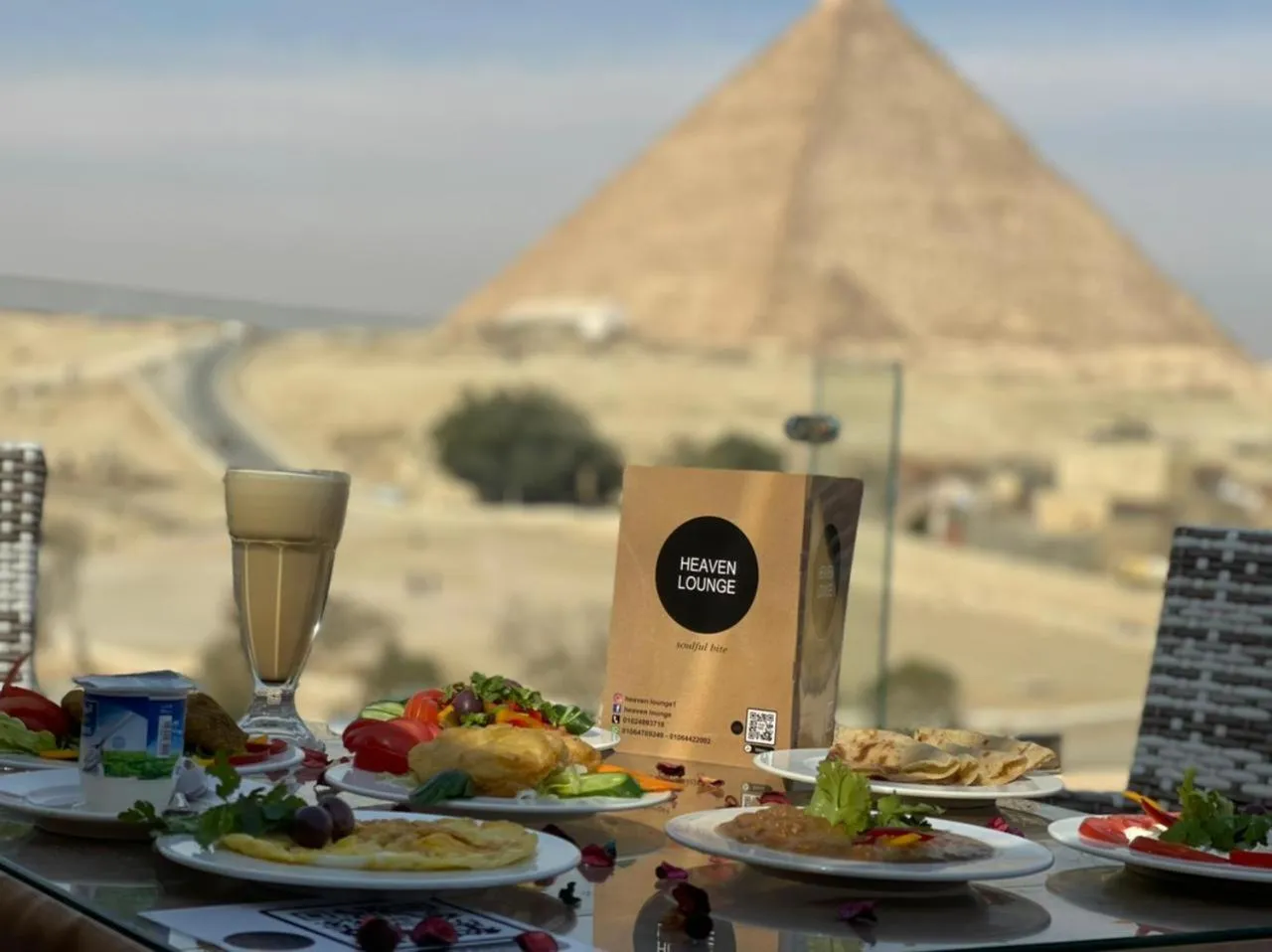 Food in Giza Pyramids View Inn