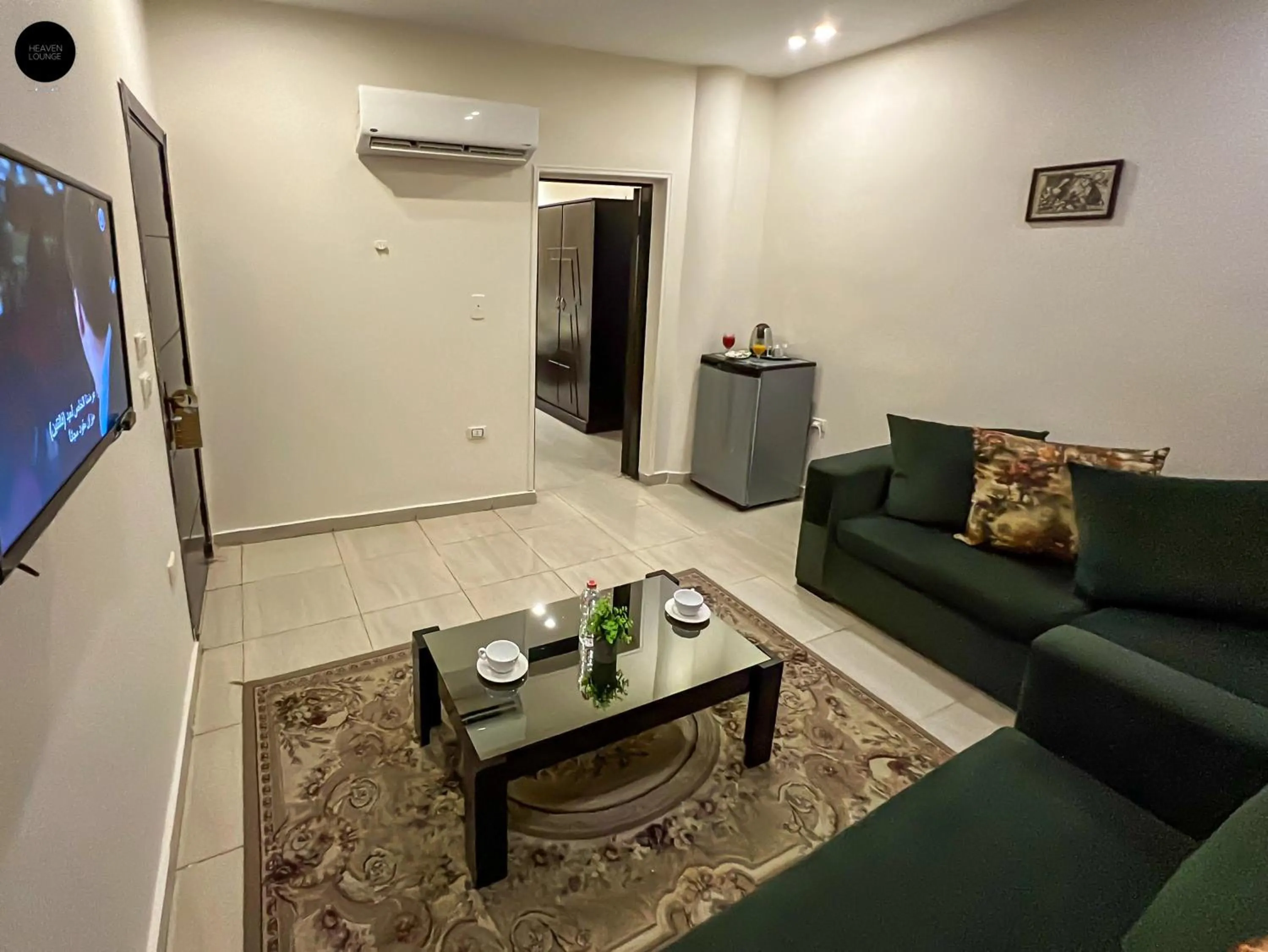 TV and multimedia in Giza Pyramids View Inn