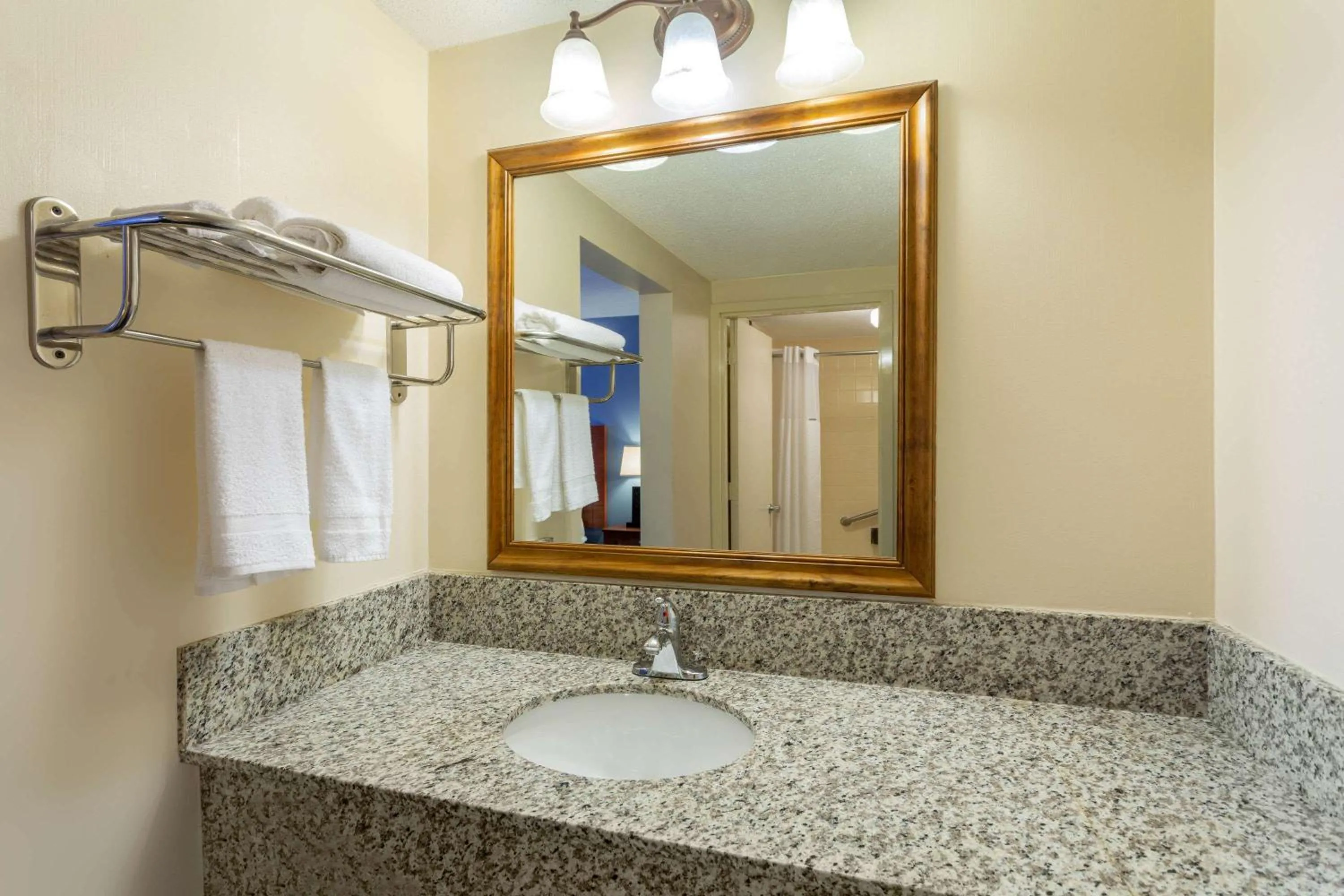 Bathroom in Days Inn by Wyndham Breezewood