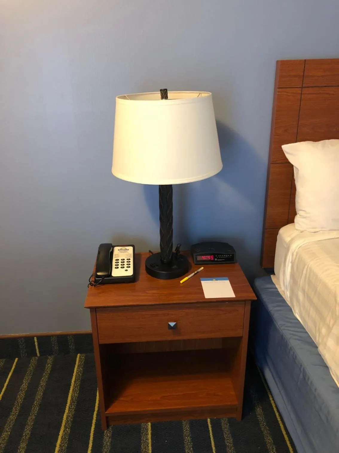 hair dresser, Bed in Days Inn by Wyndham Breezewood