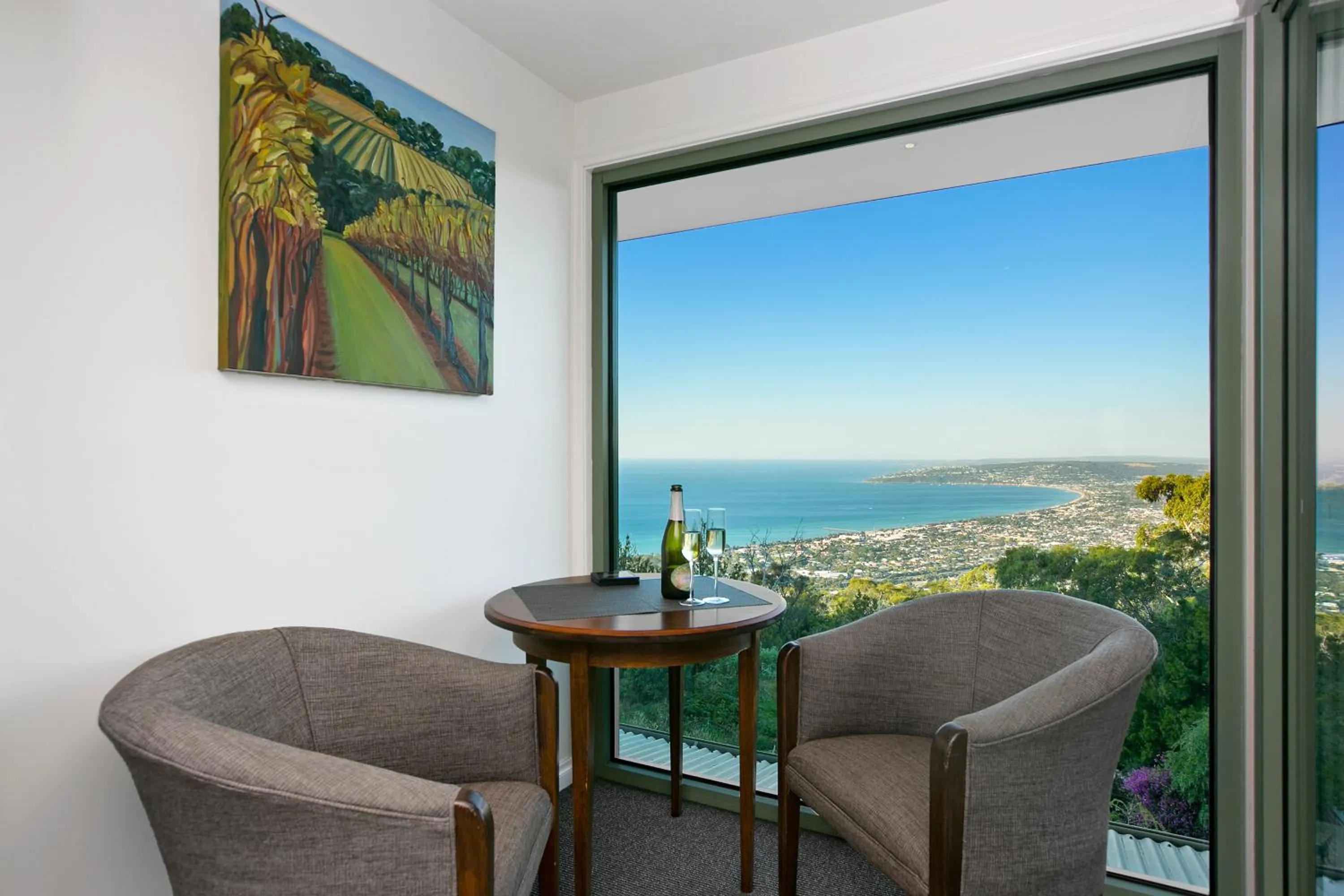 Dining area in Arthurs Views
