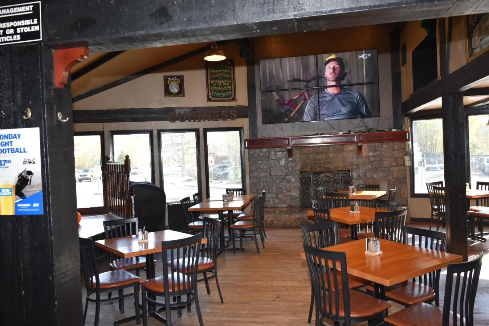 Restaurant/places to eat in The Drake Inn