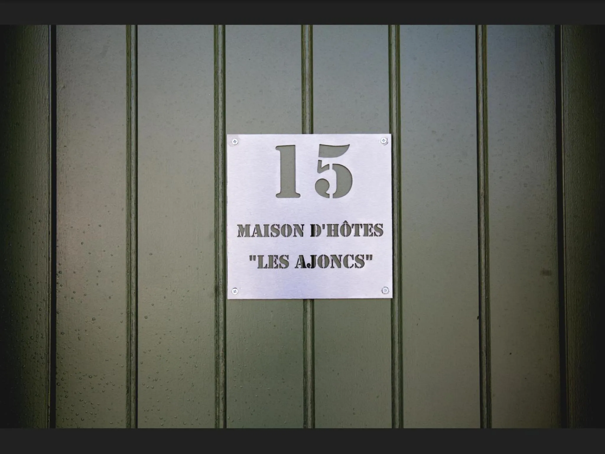 Property logo or sign in Maison d’hôtes Les Ajoncs