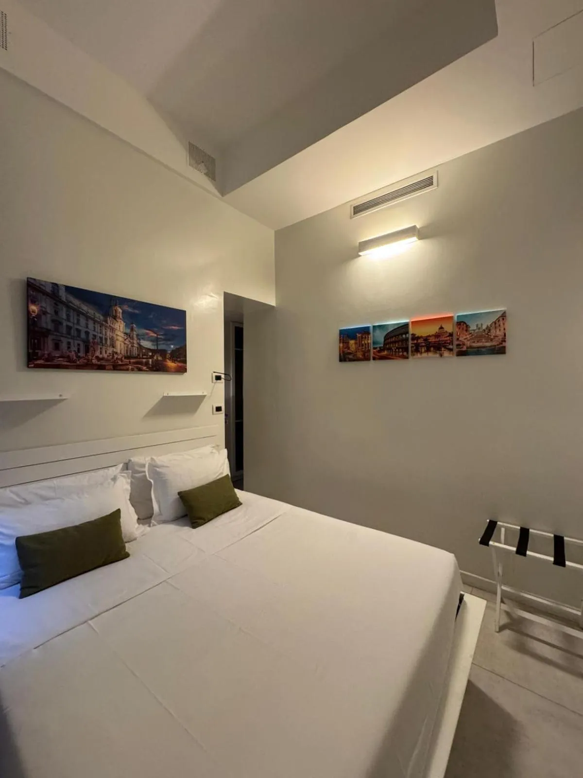 Bed in Navona Stay