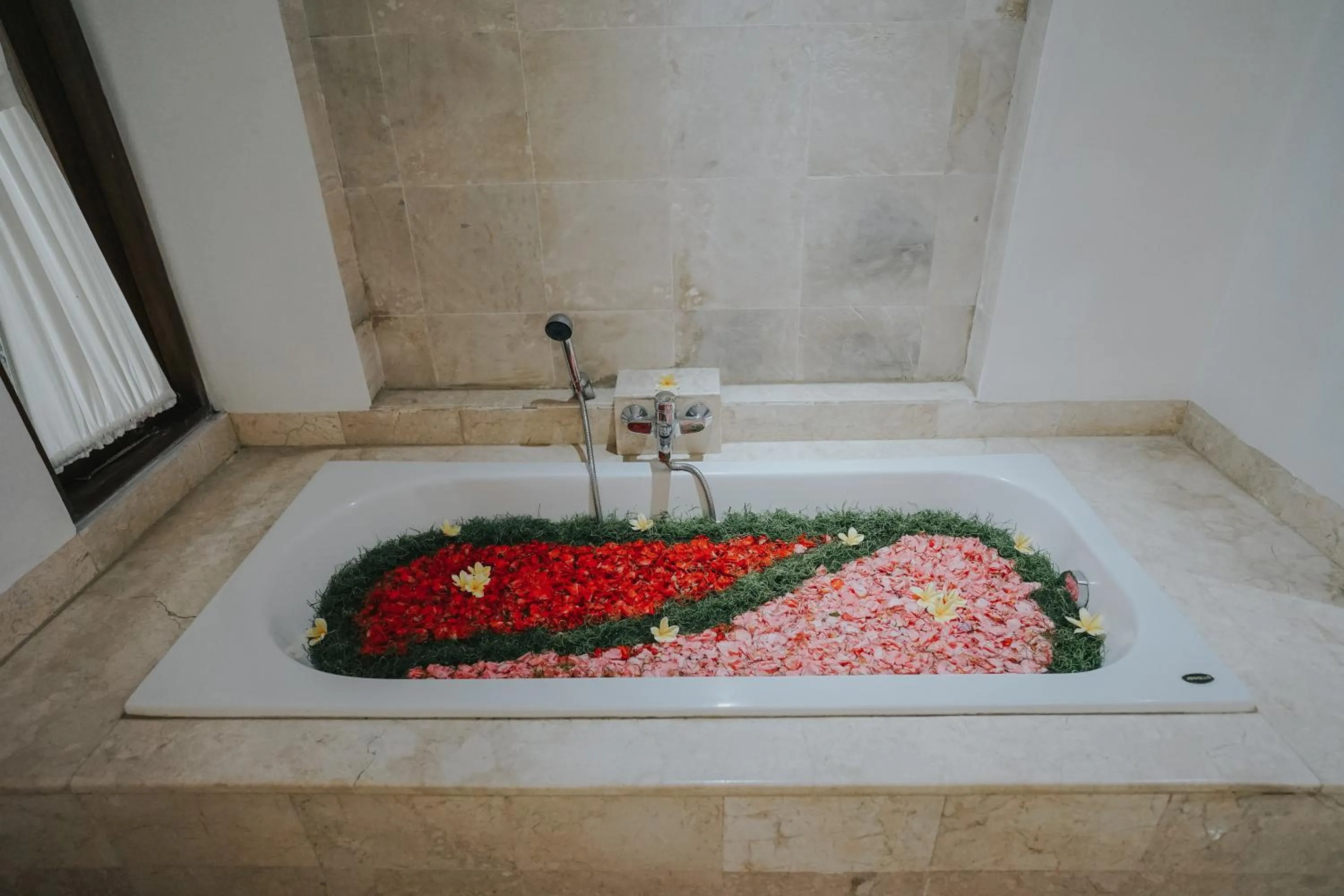 Bath in Alam Bidadari Seminyak