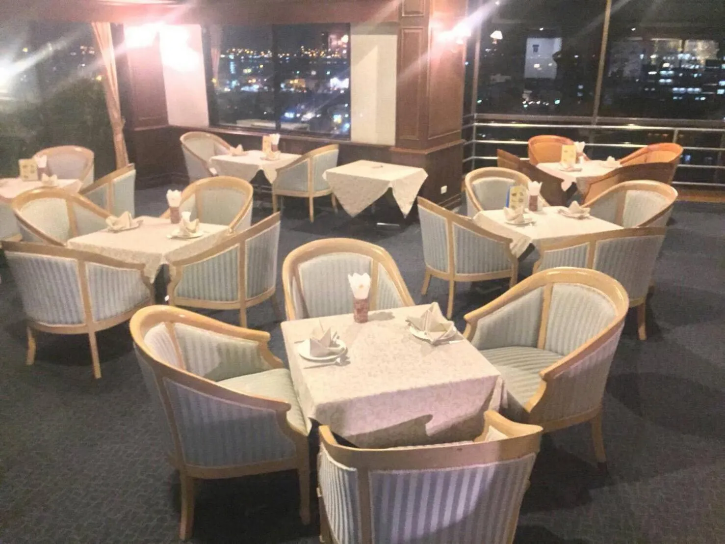 Entertainment, Restaurant/Places to Eat in Ploy Palace Hotel