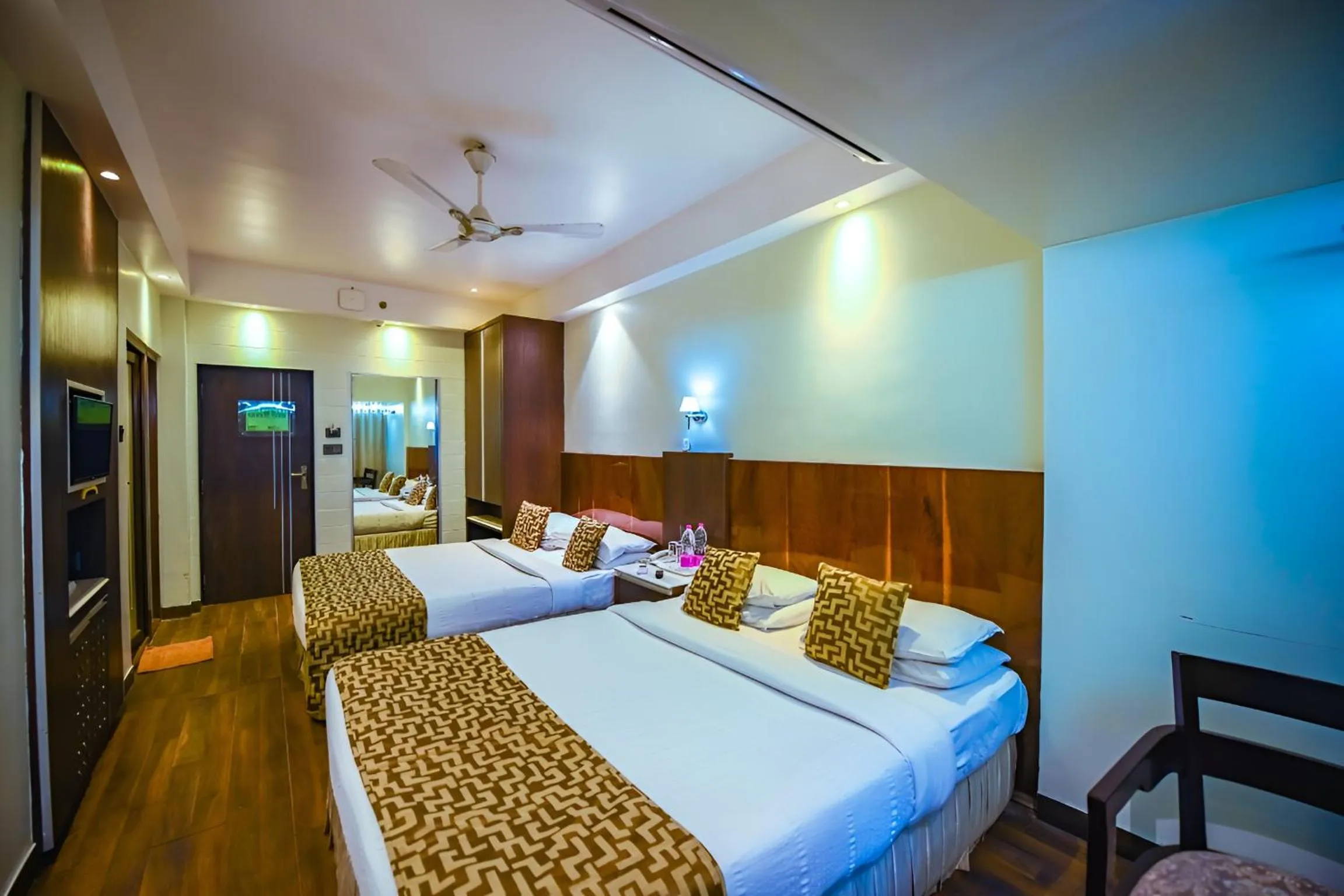 Bed in Hotel Holiday Resort