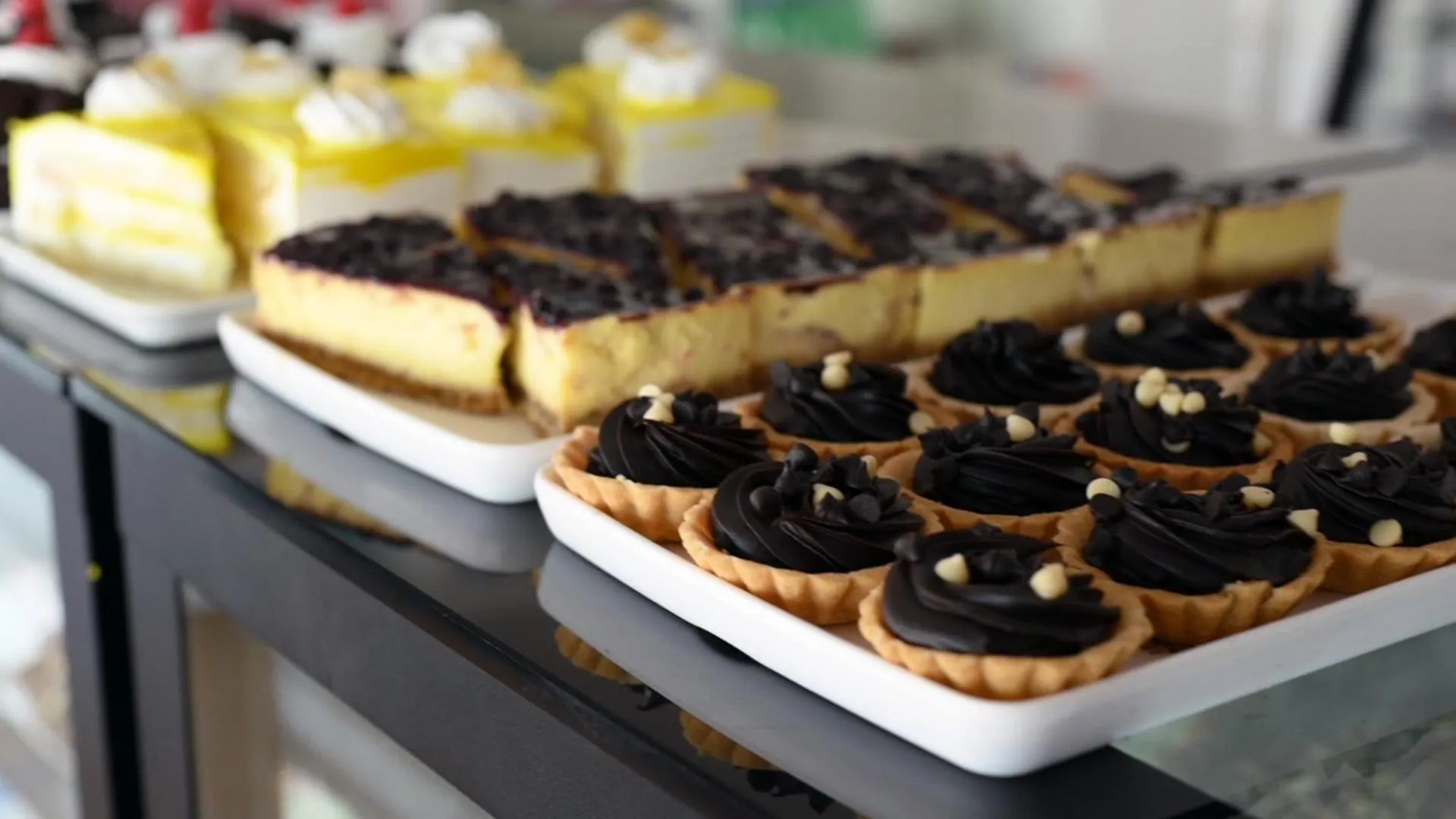 Food in Hotel Holiday Resort