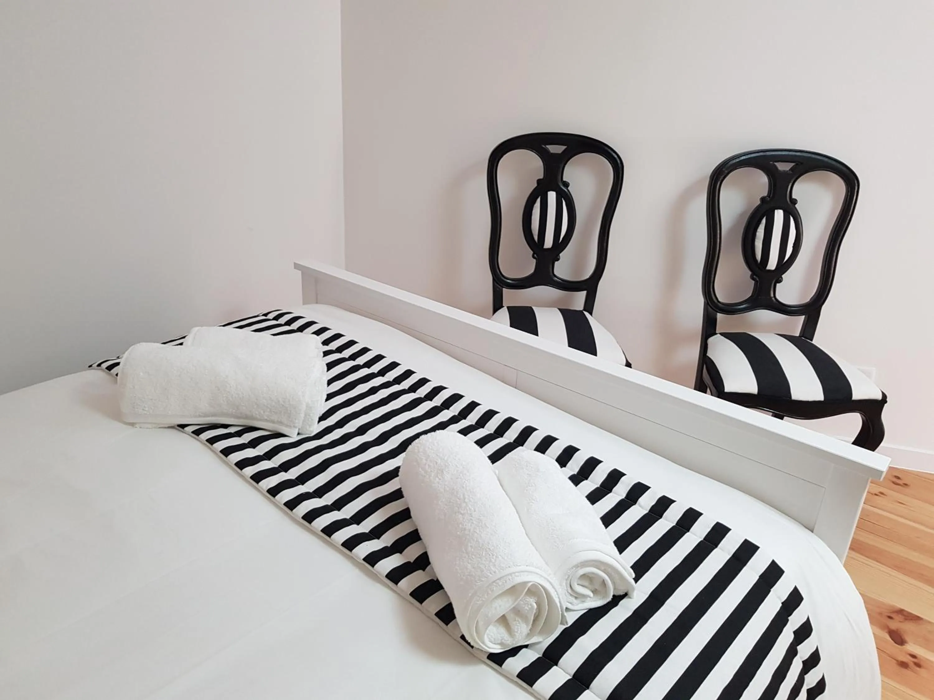 Bedroom in Vieira Apartments III