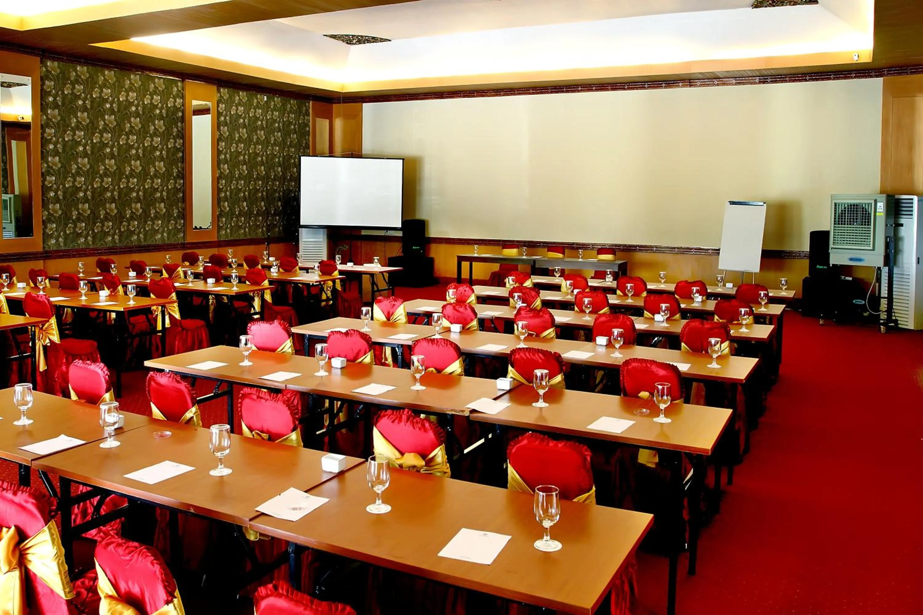 Banquet/Function facilities in Grand Royal BIL Hotel