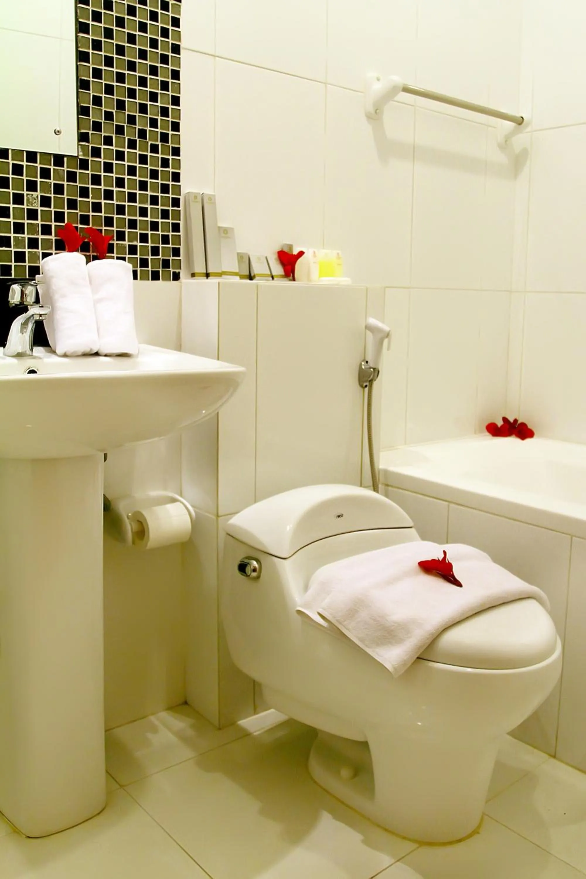 Bathroom in Grand Royal BIL Hotel