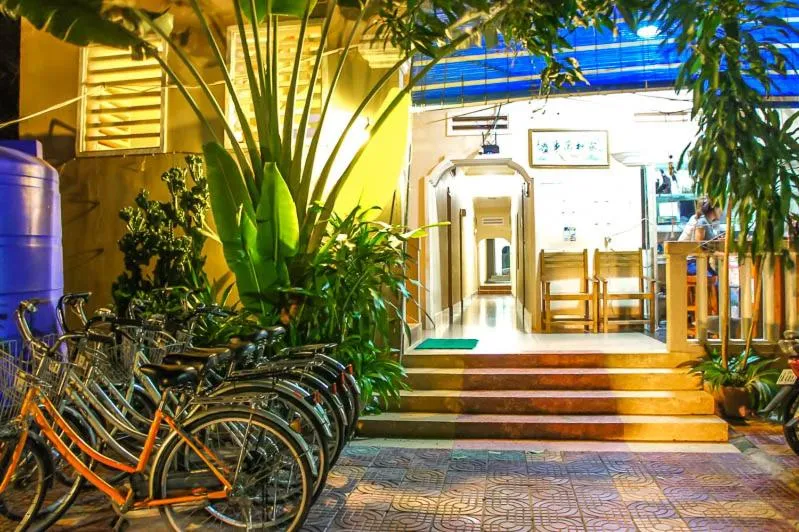 Facade/entrance in Visal Sak Guesthouse