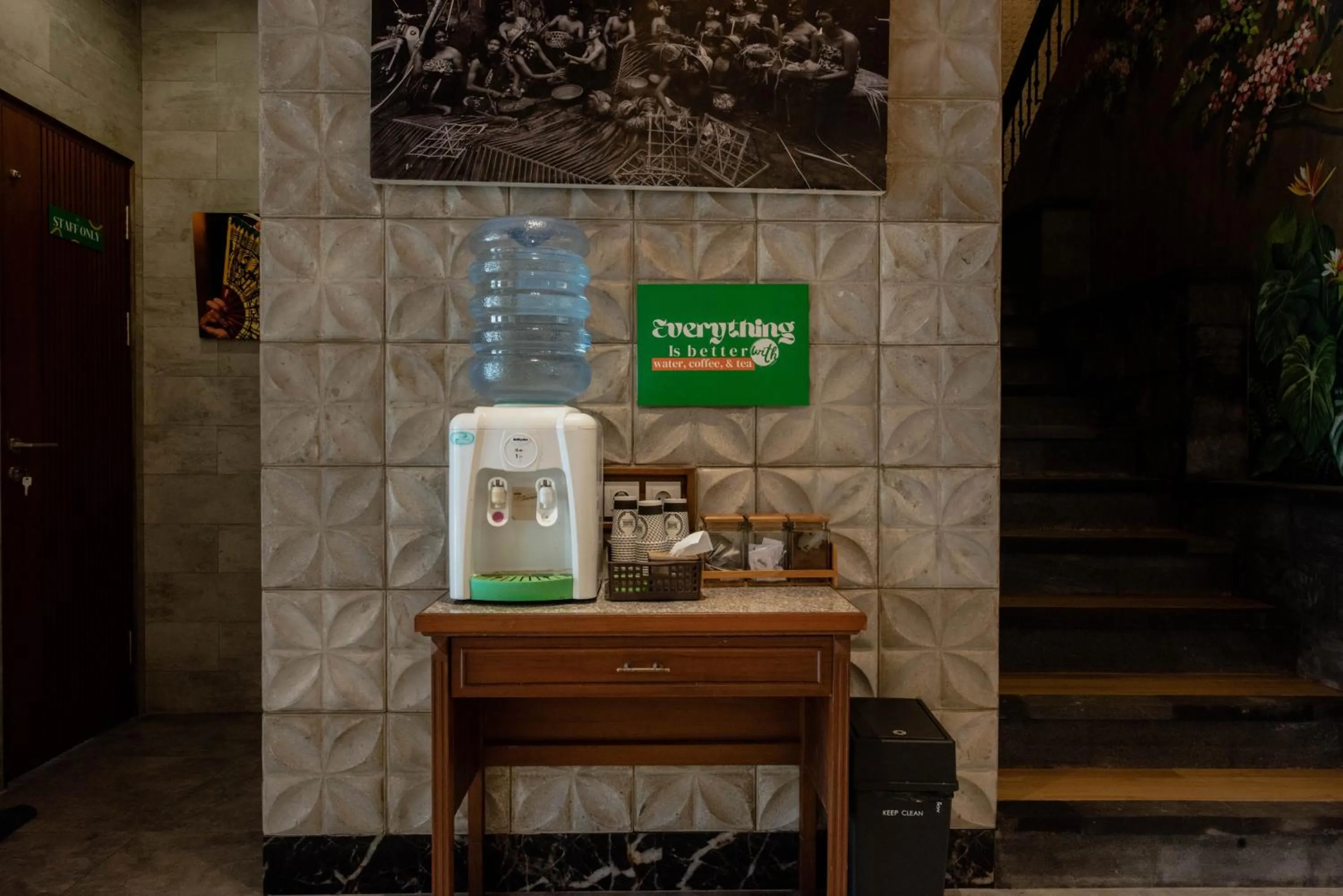 Coffee/tea facilities in Sandat Hotel Legian