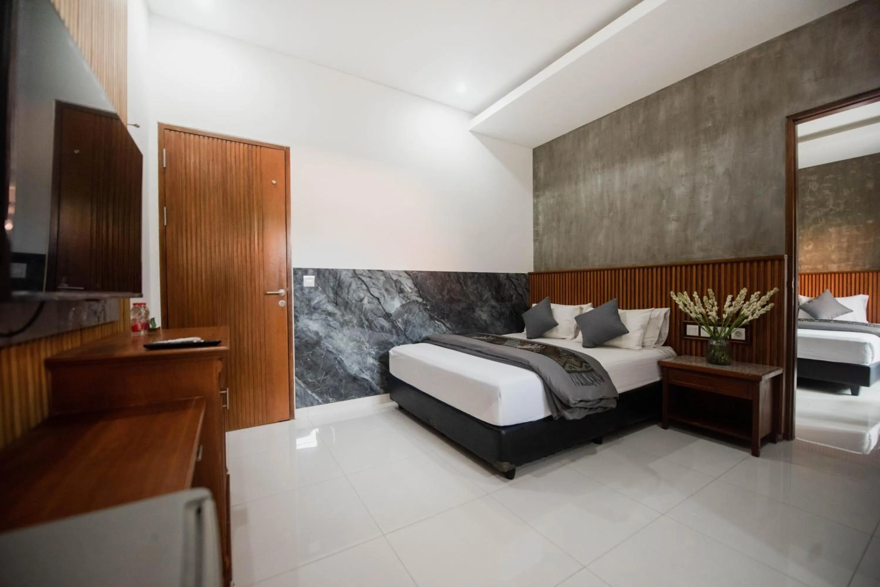 Photo of the whole room, Bed in Sandat Hotel Legian