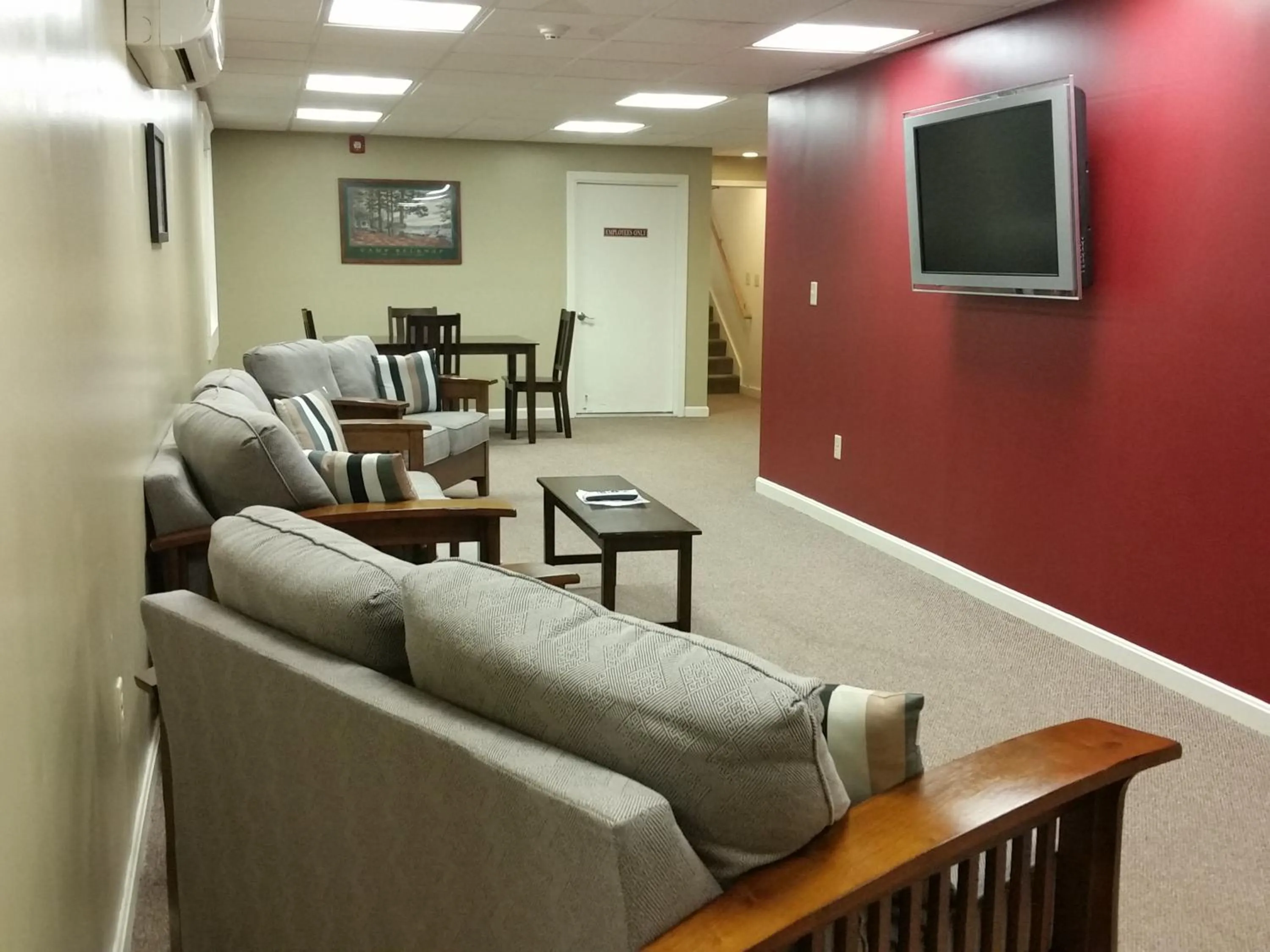 Seating area in Windrifter Resort