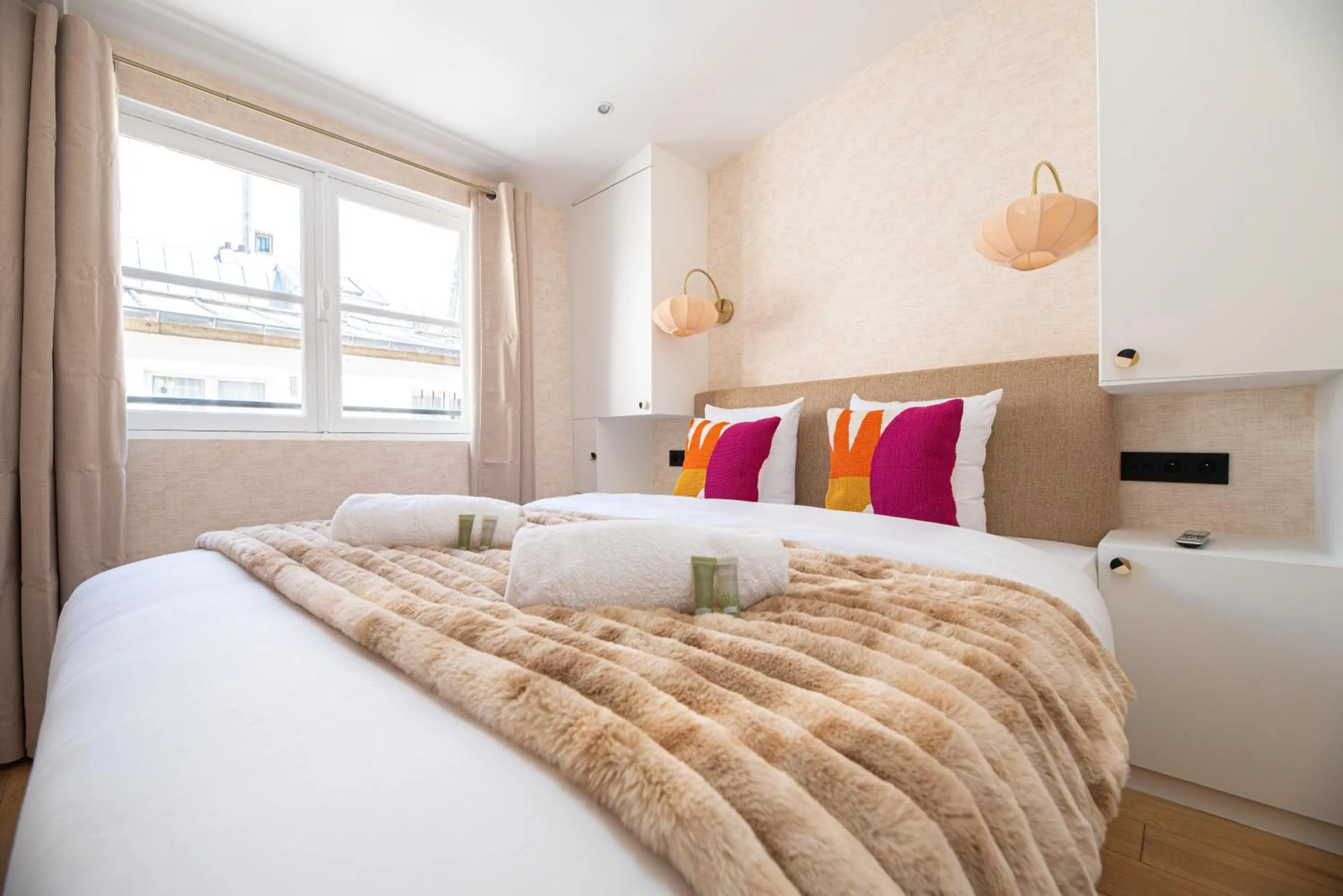 Bedroom, Bed in Dreamyflat - Archives
