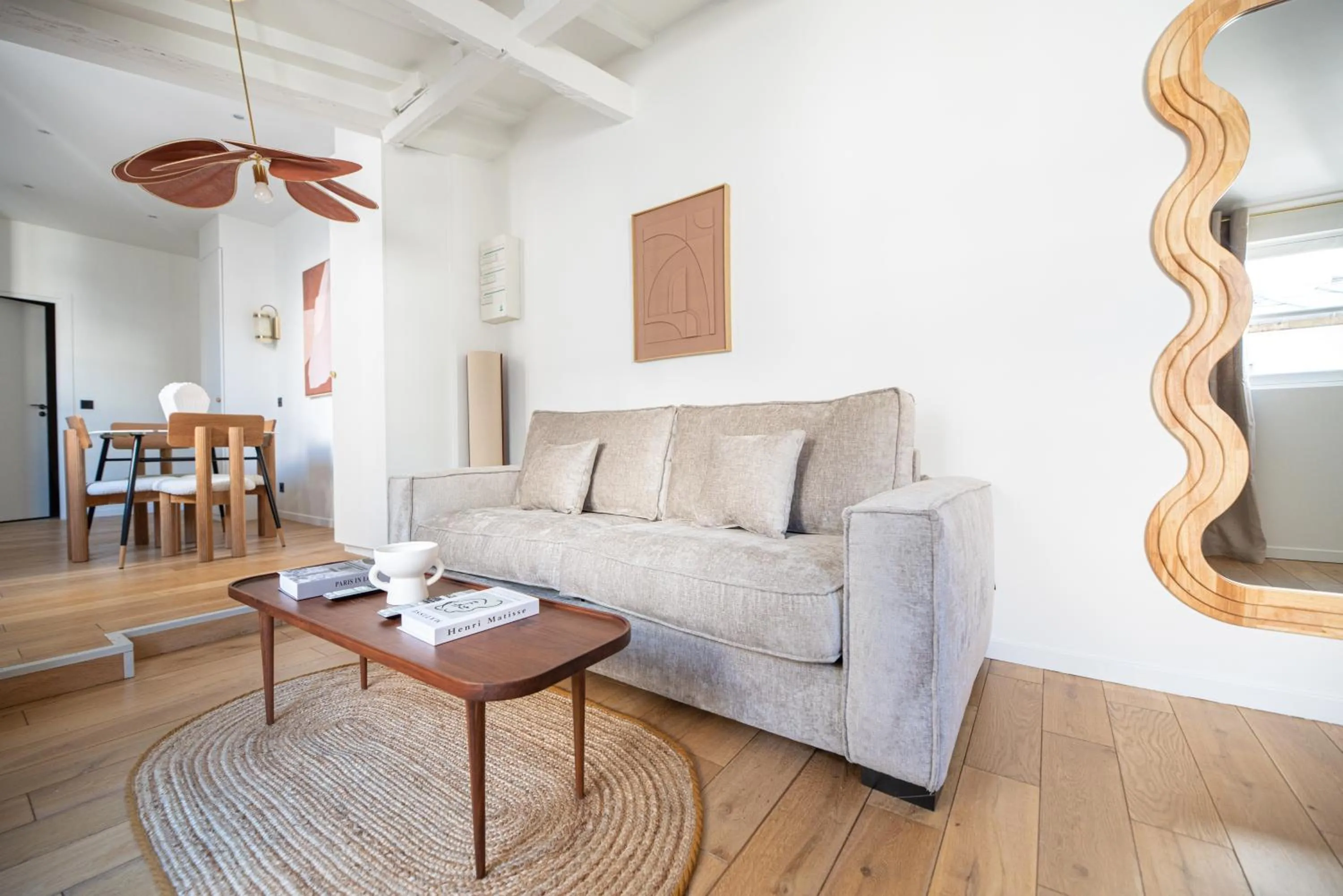 Dining area in Dreamyflat - Archives