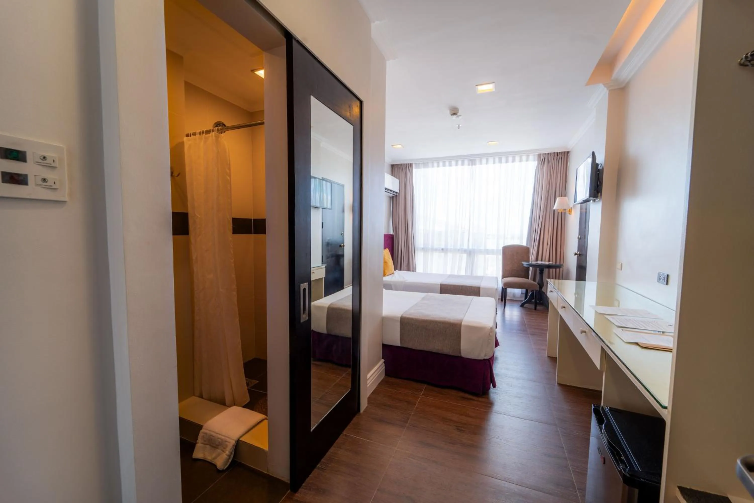 Bed in MetroCentre Hotel