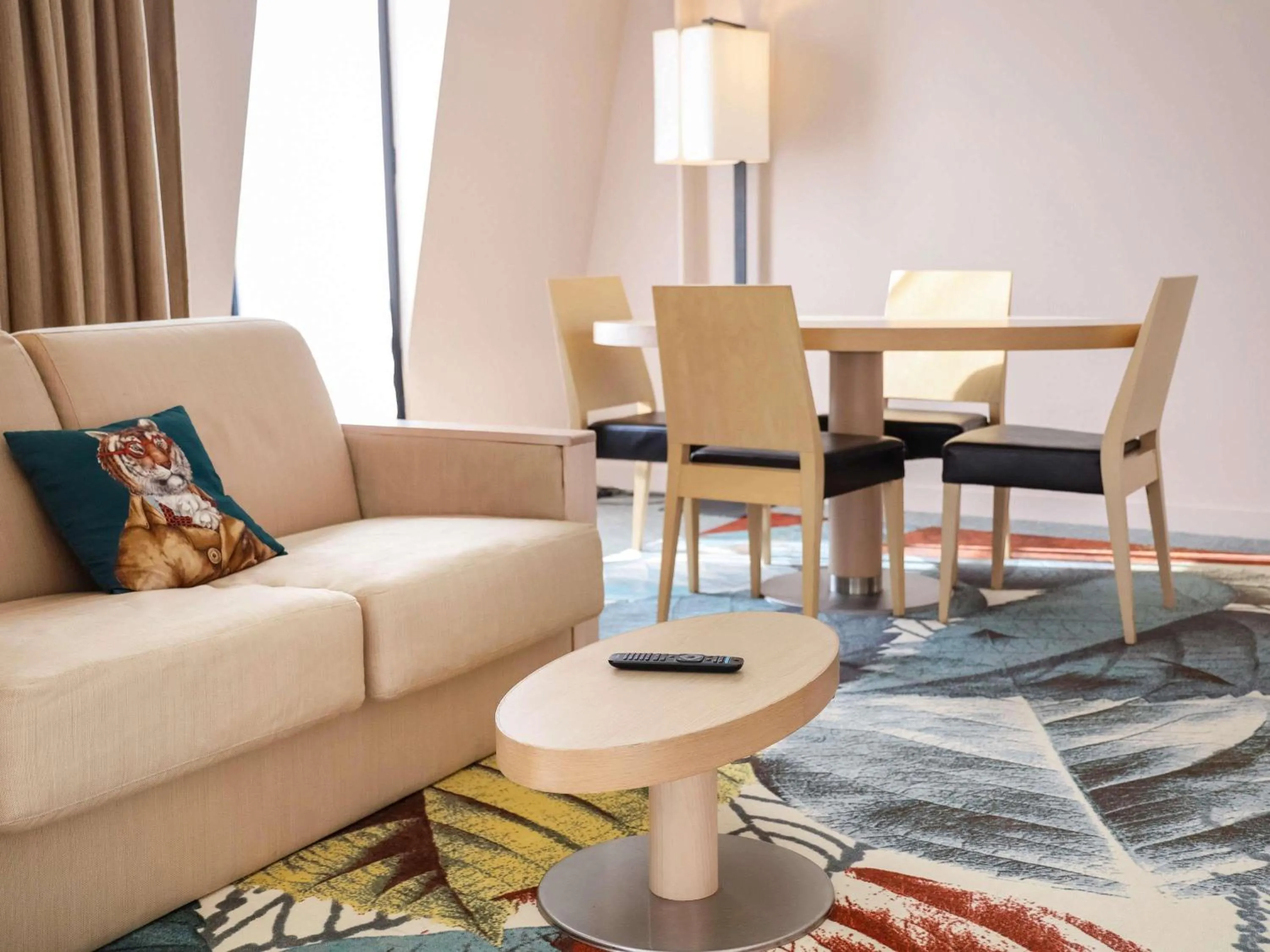 Bedroom in Mercure Amiens Cathédrale