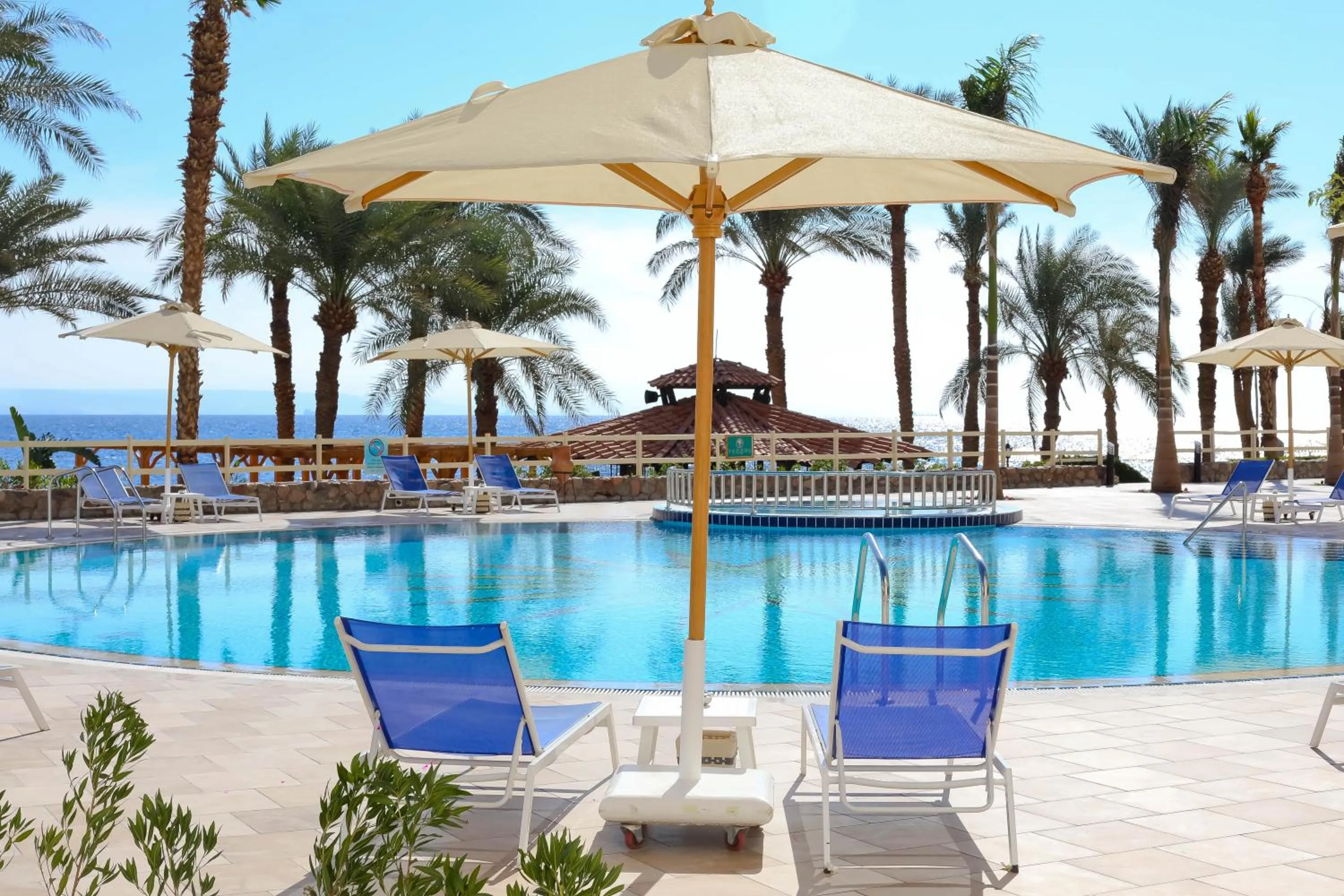 Swimming pool in Steigenberger Hotel & Nelson Village, Taba