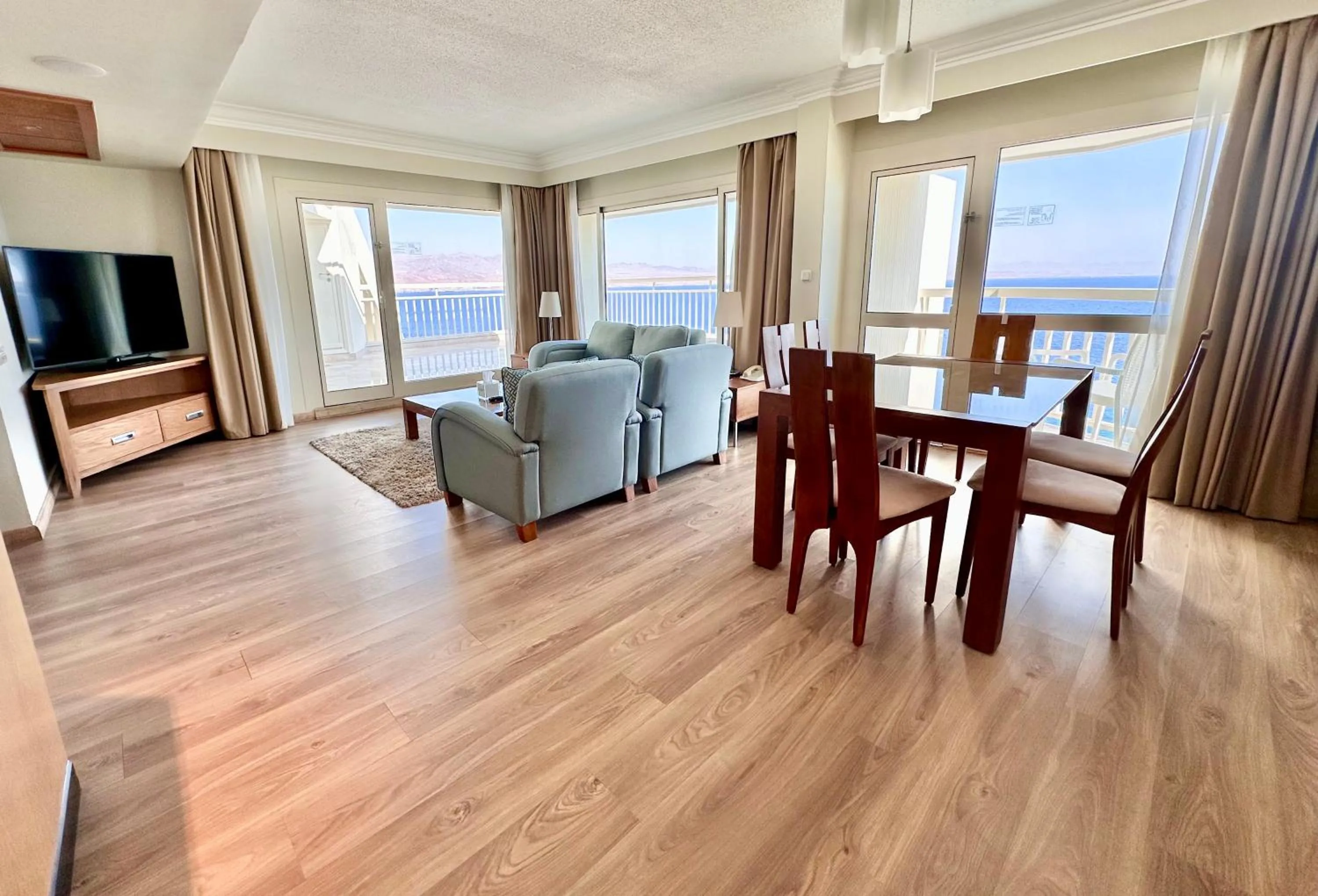 TV and multimedia in Steigenberger Hotel & Nelson Village, Taba