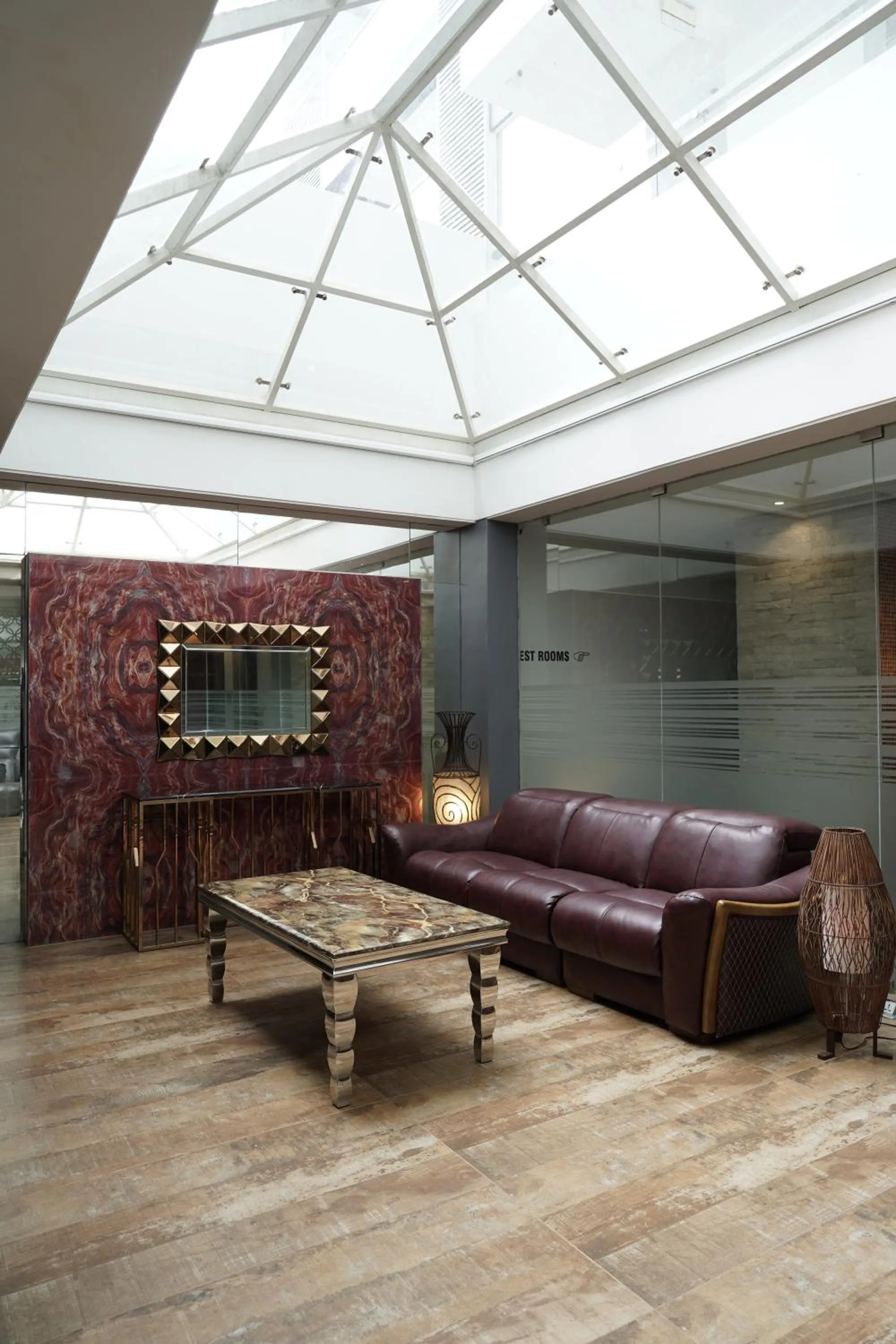 Lobby or reception in Kent Baywatch Suites