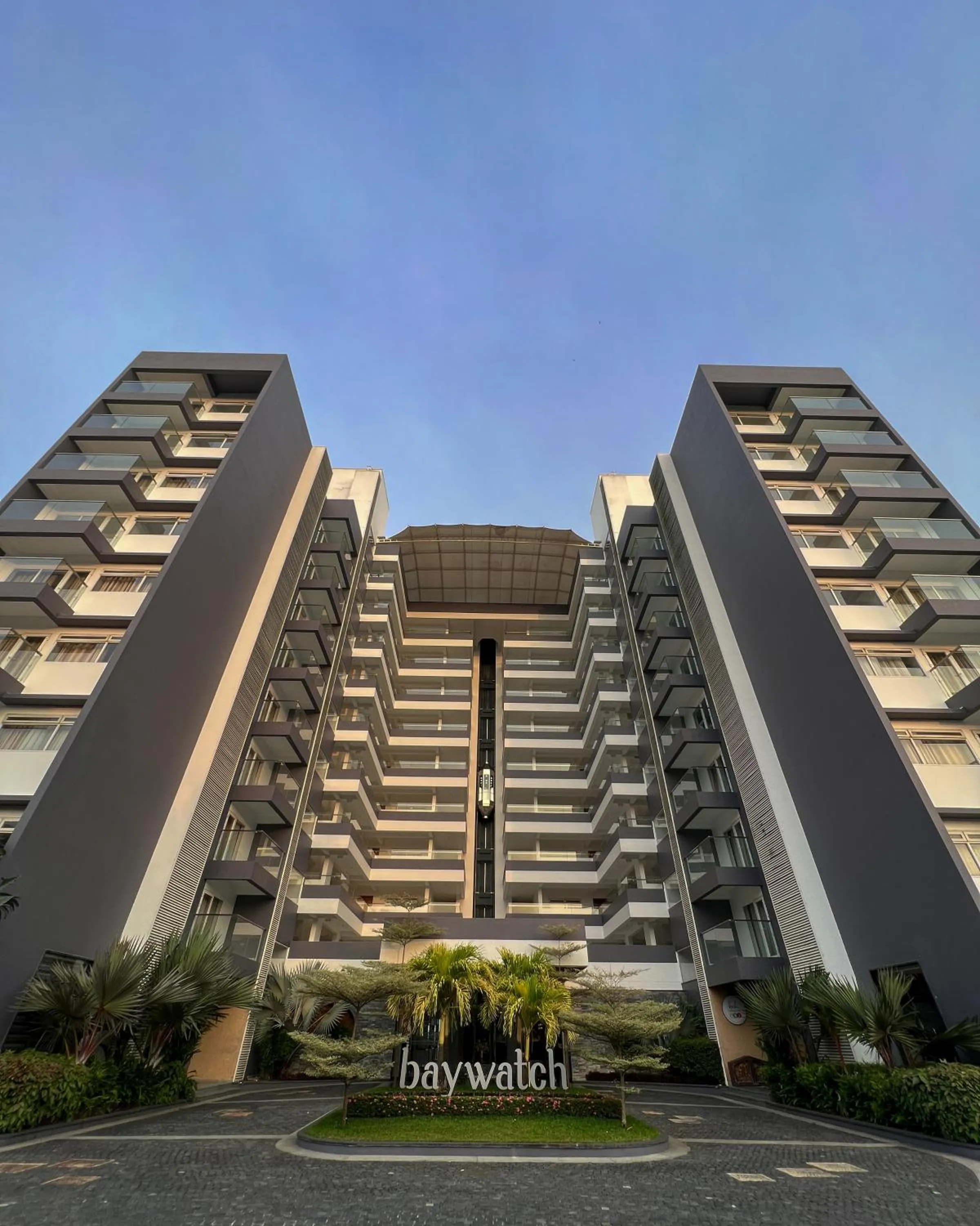 Property building in Kent Baywatch Suites