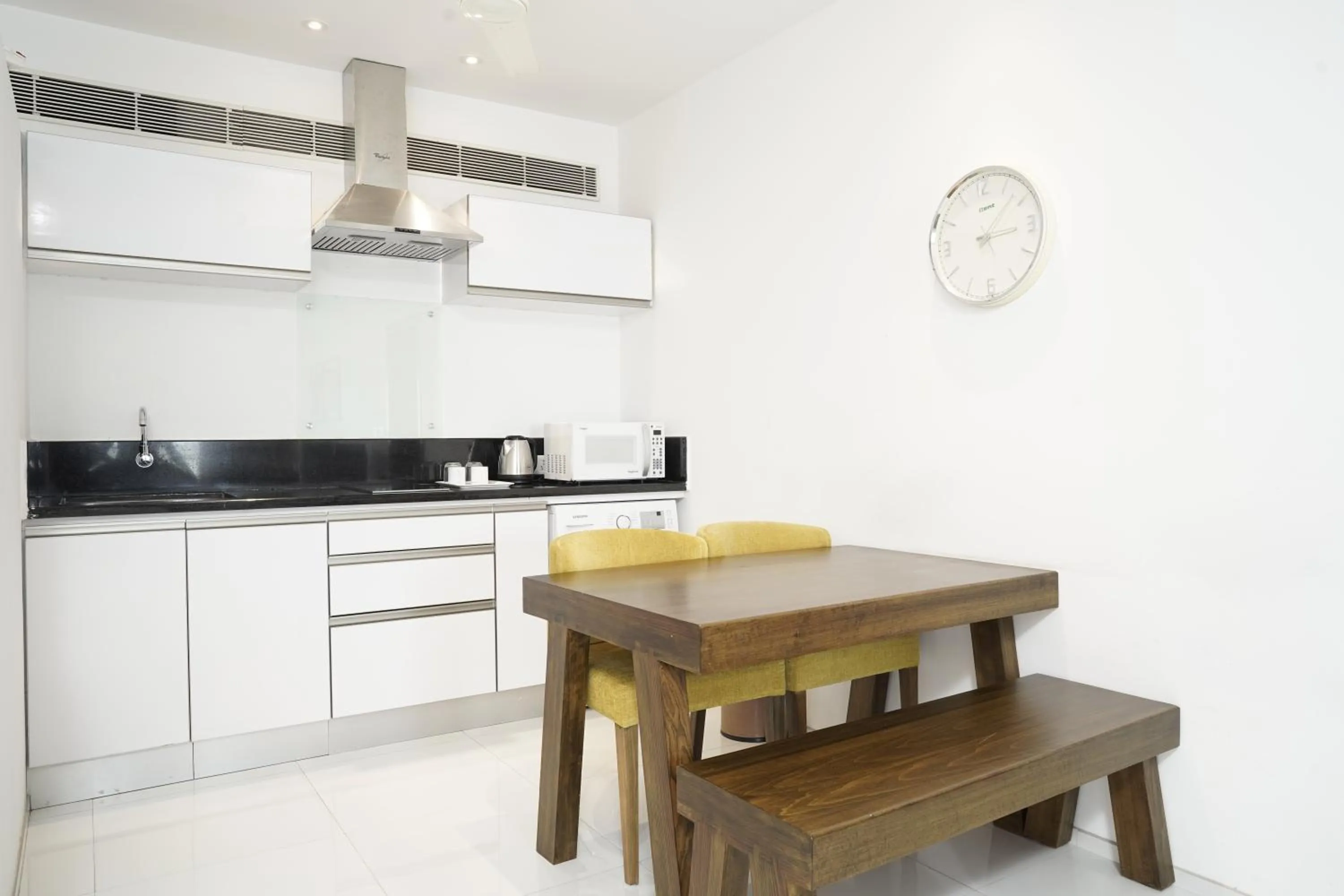 Kent Baywatch Suites