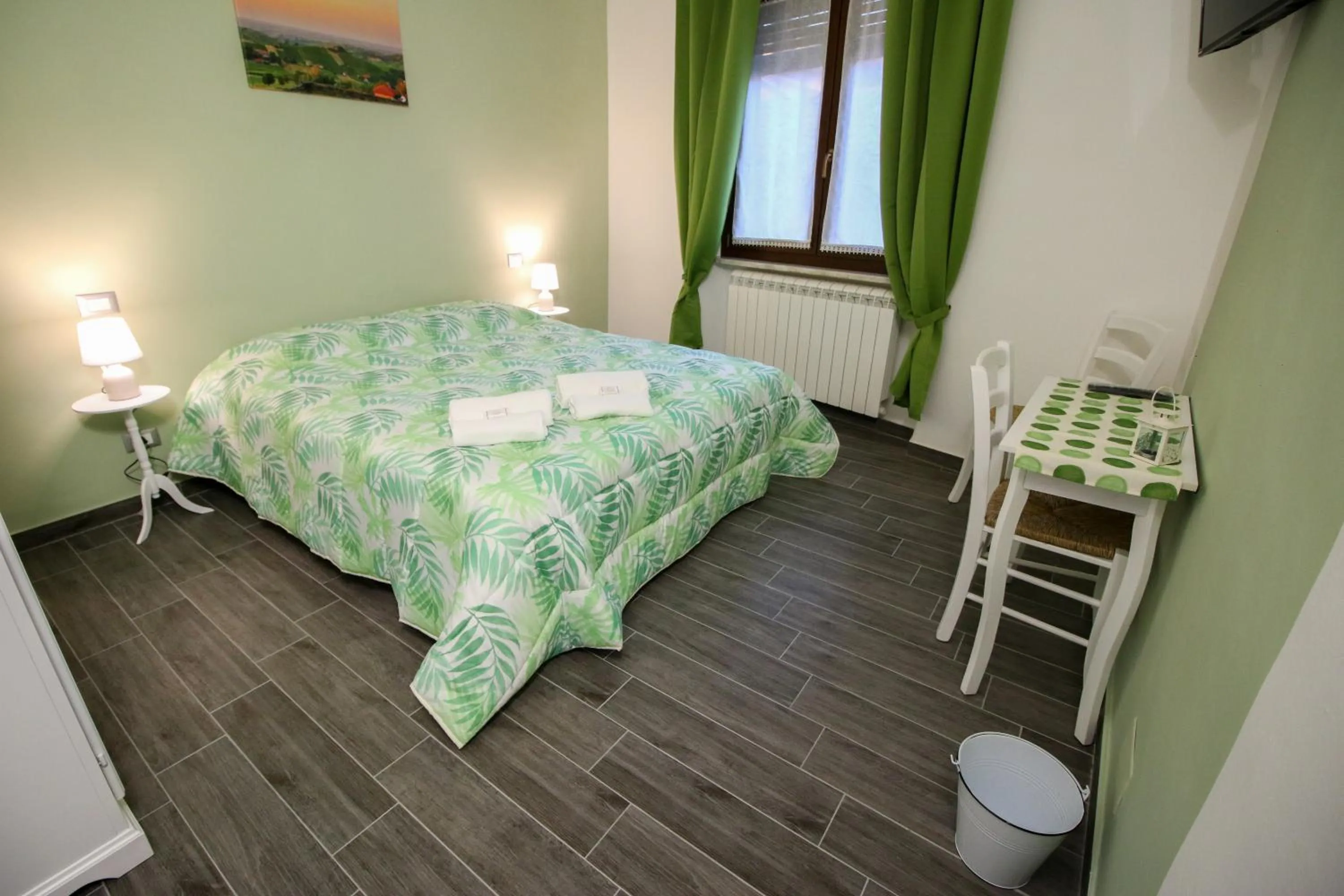 Bedroom, Bed in Là Drint Bed & Breakfast