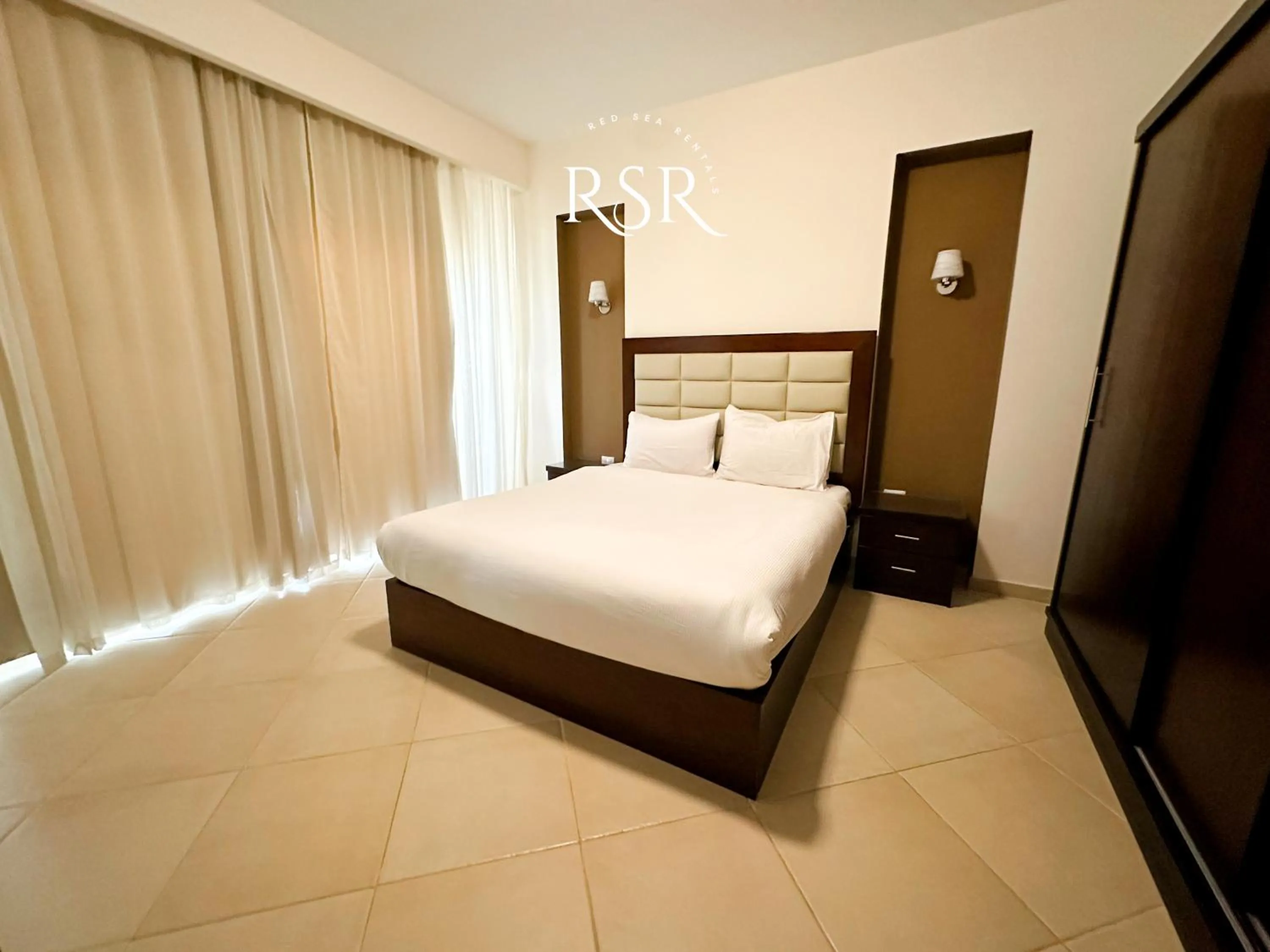 Bed in Elite Suites Hurghada