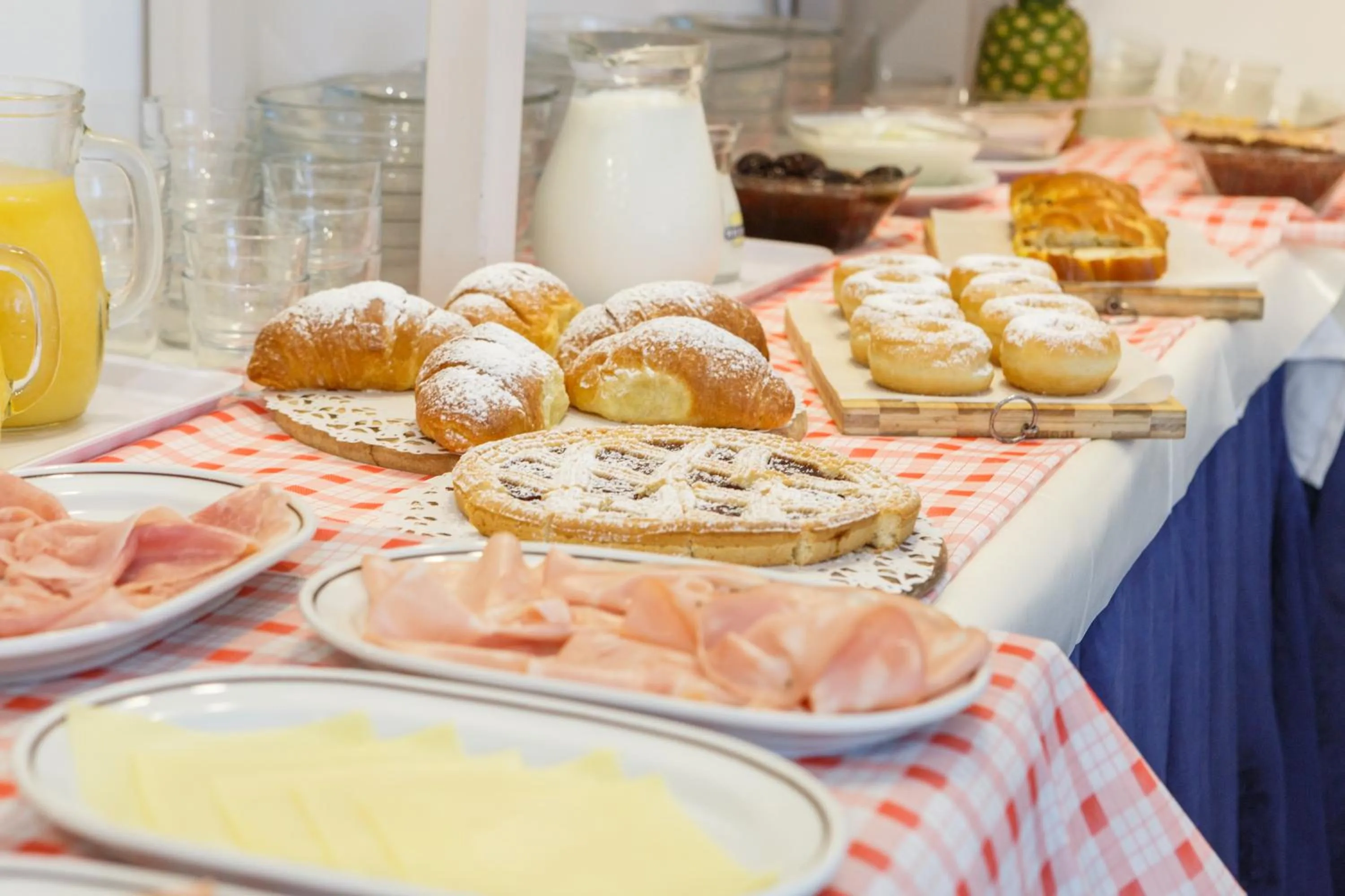 Buffet breakfast in NOIDUE Hotel
