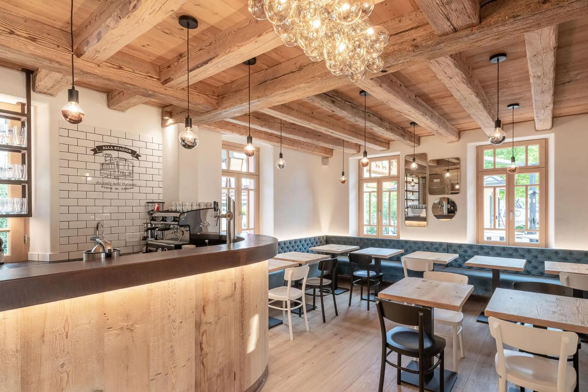 Restaurant/places to eat in Alla Stazion Locanda nelle Dolomiti