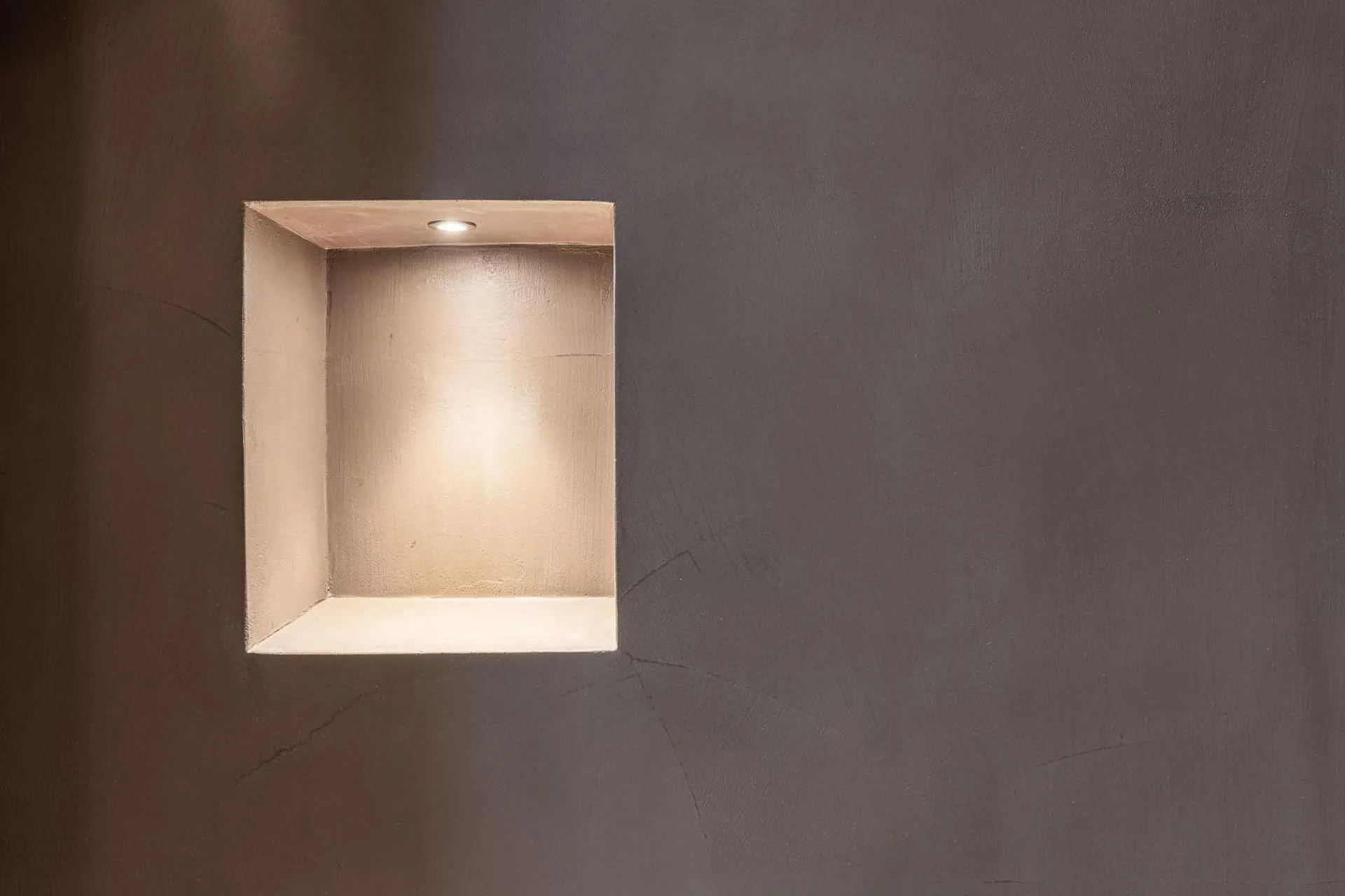 Decorative detail in Alla Stazion Locanda nelle Dolomiti