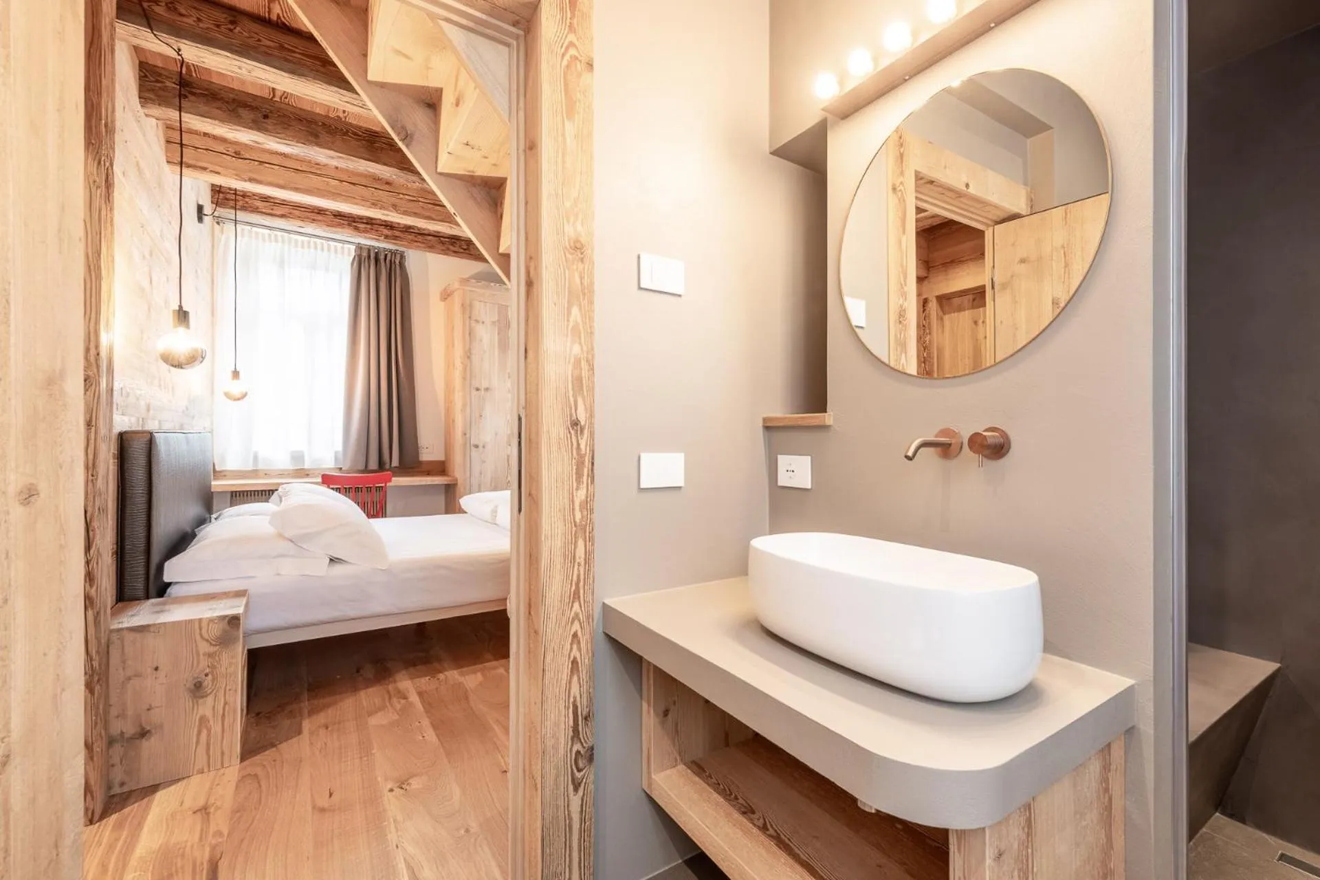 Photo of the whole room, Bed in Alla Stazion Locanda nelle Dolomiti