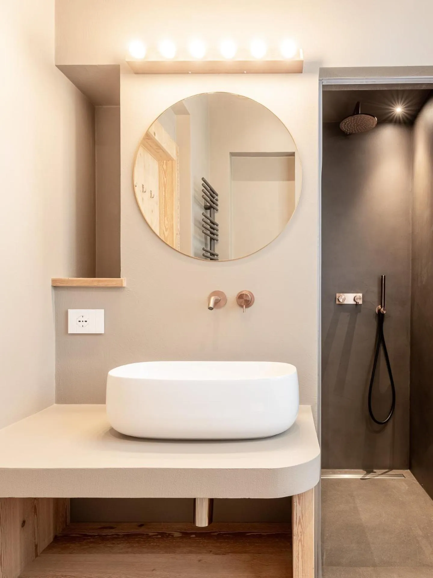 Shower in Alla Stazion Locanda nelle Dolomiti