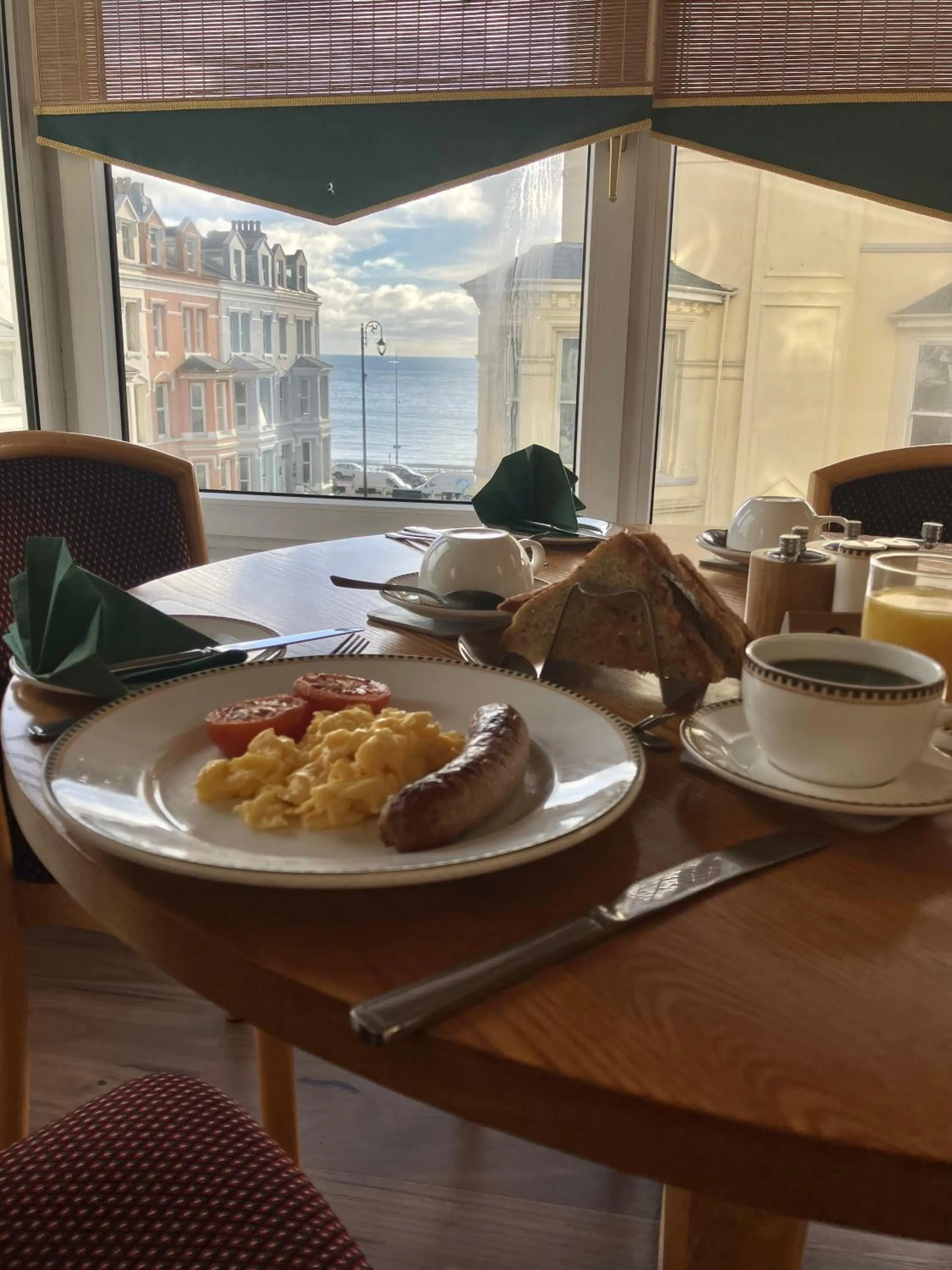 Restaurant/places to eat in Welbeck Hotel & Apartments IOM