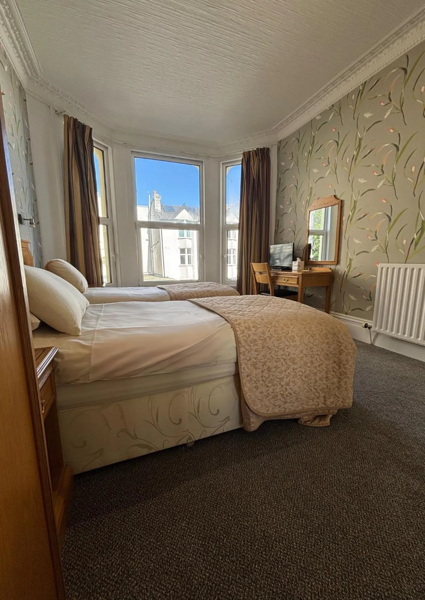 Bed in Welbeck Hotel & Apartments IOM