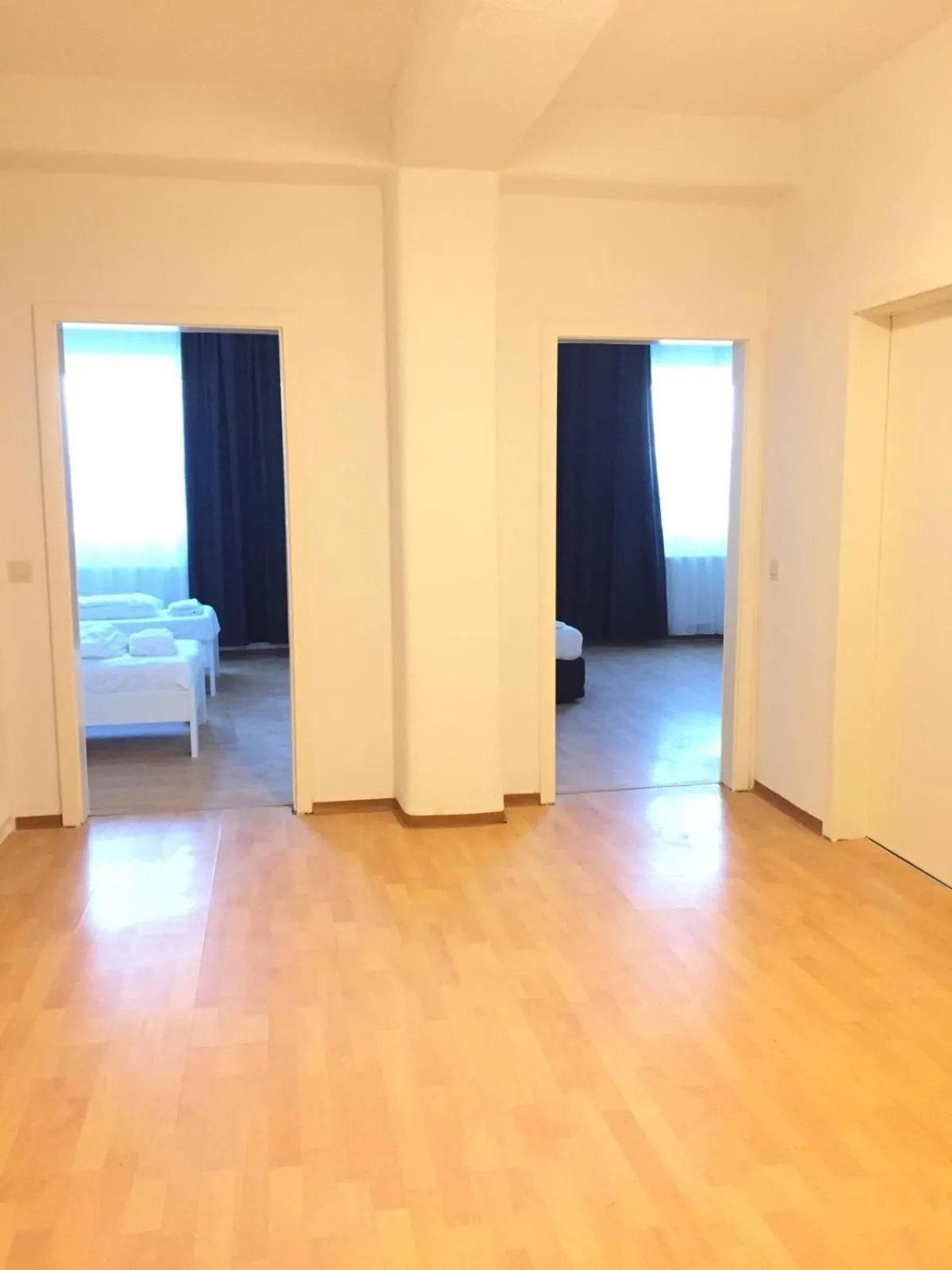 Living room, Bed in Pension Dreilinden Hannover GmbH