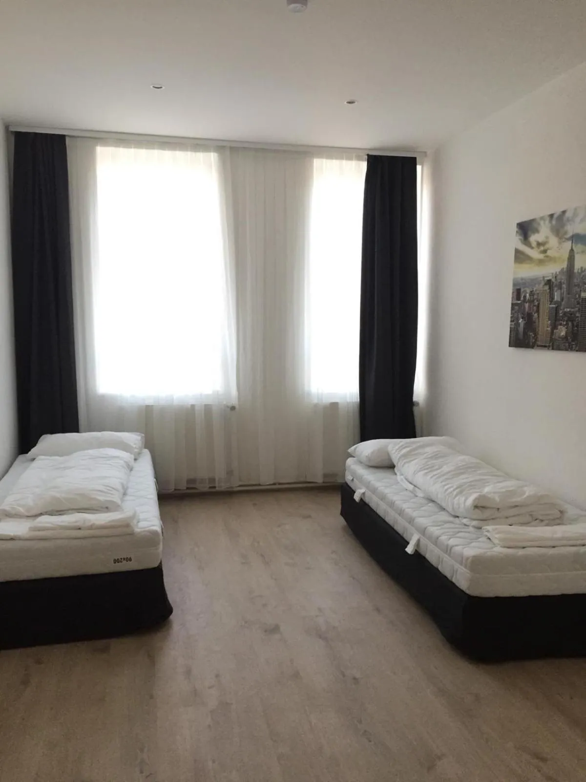 Photo of the whole room, Bed in Pension Dreilinden Hannover GmbH