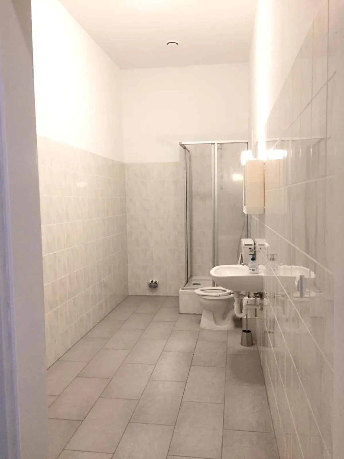 Bathroom in Pension Dreilinden Hannover GmbH