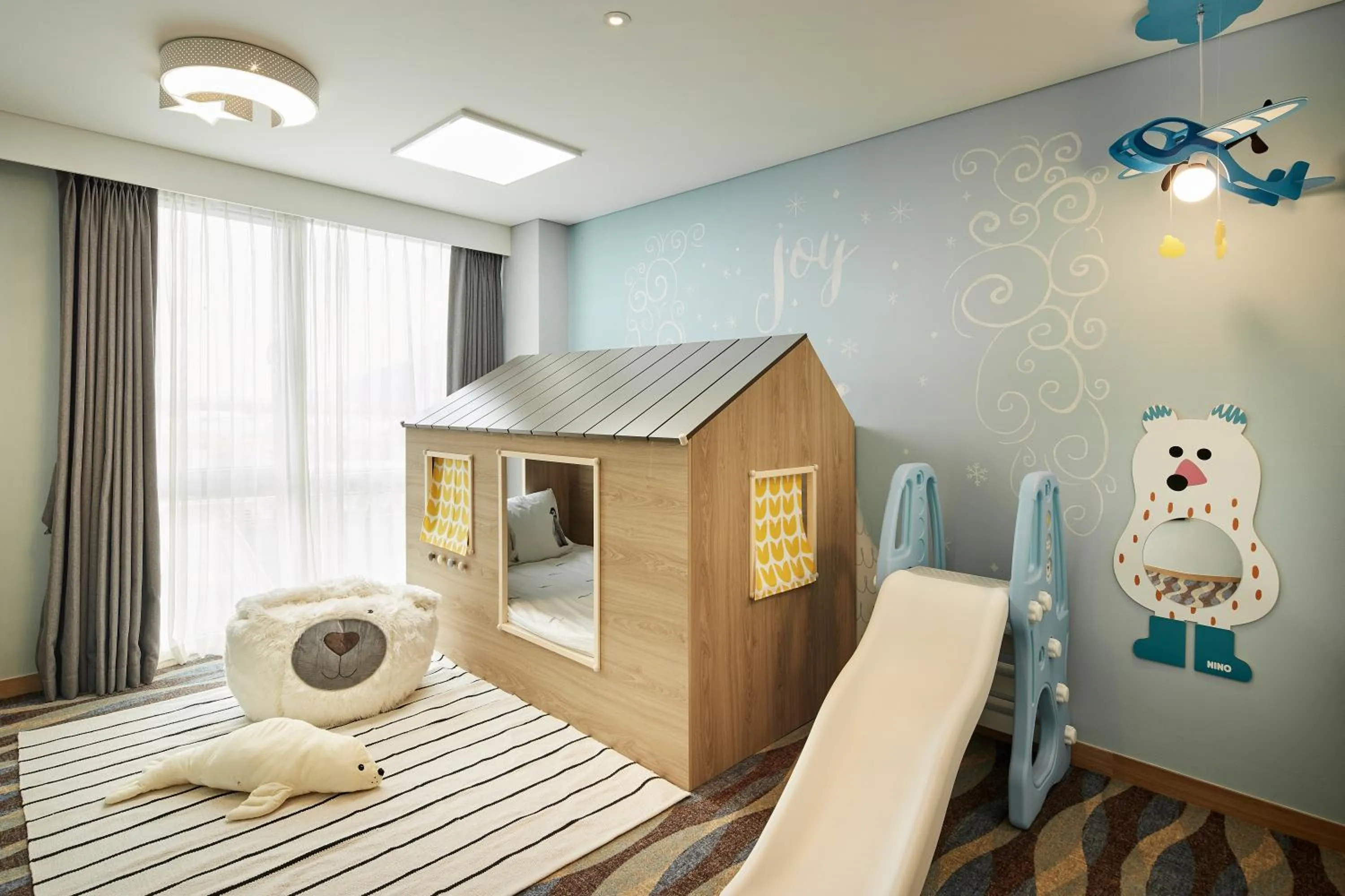 Area and facilities, Bed in Ramada Encore by Wyndham Gimpo Han River Hotel