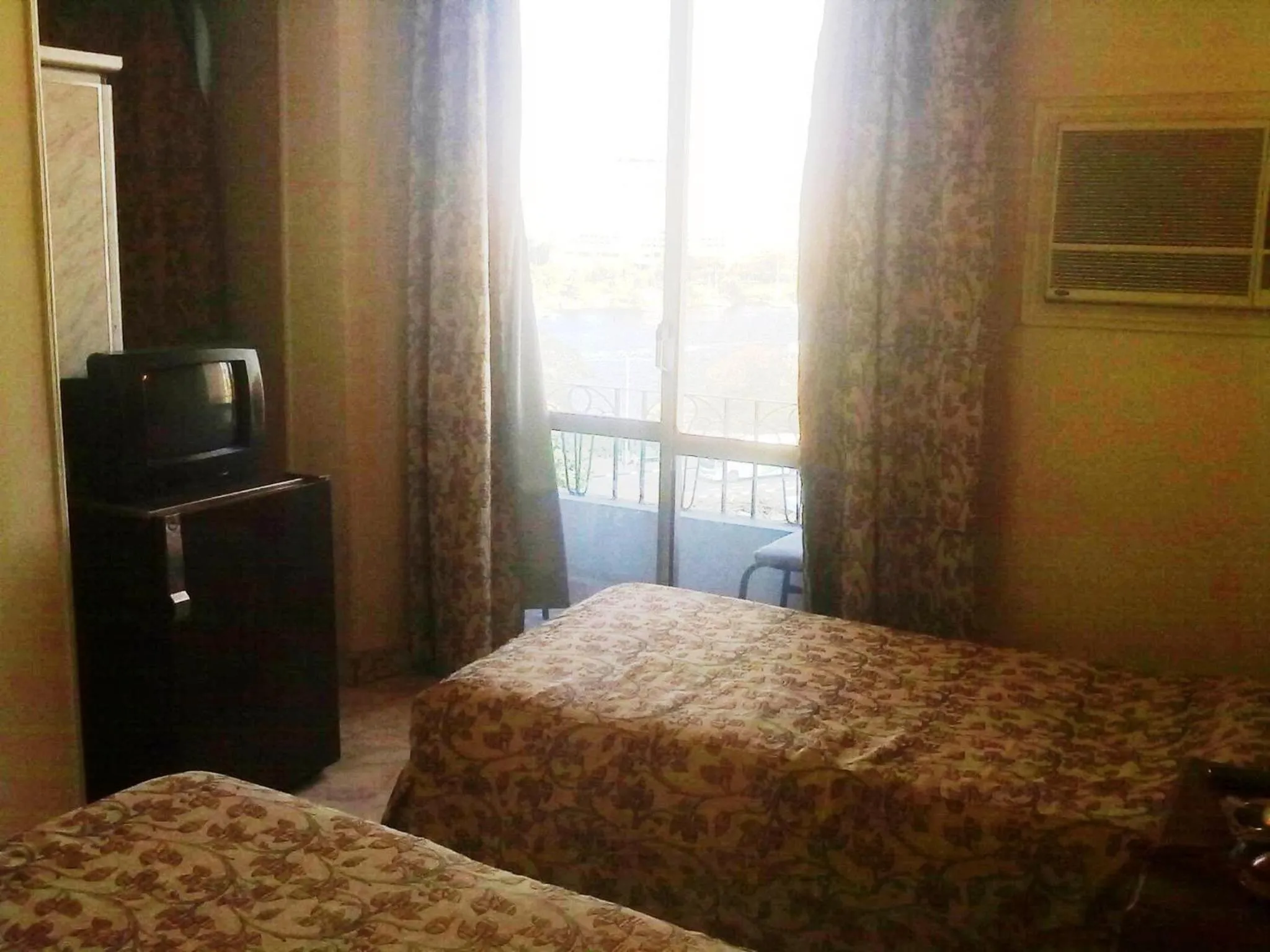 River view, Bed in Orchida St. George Hotel