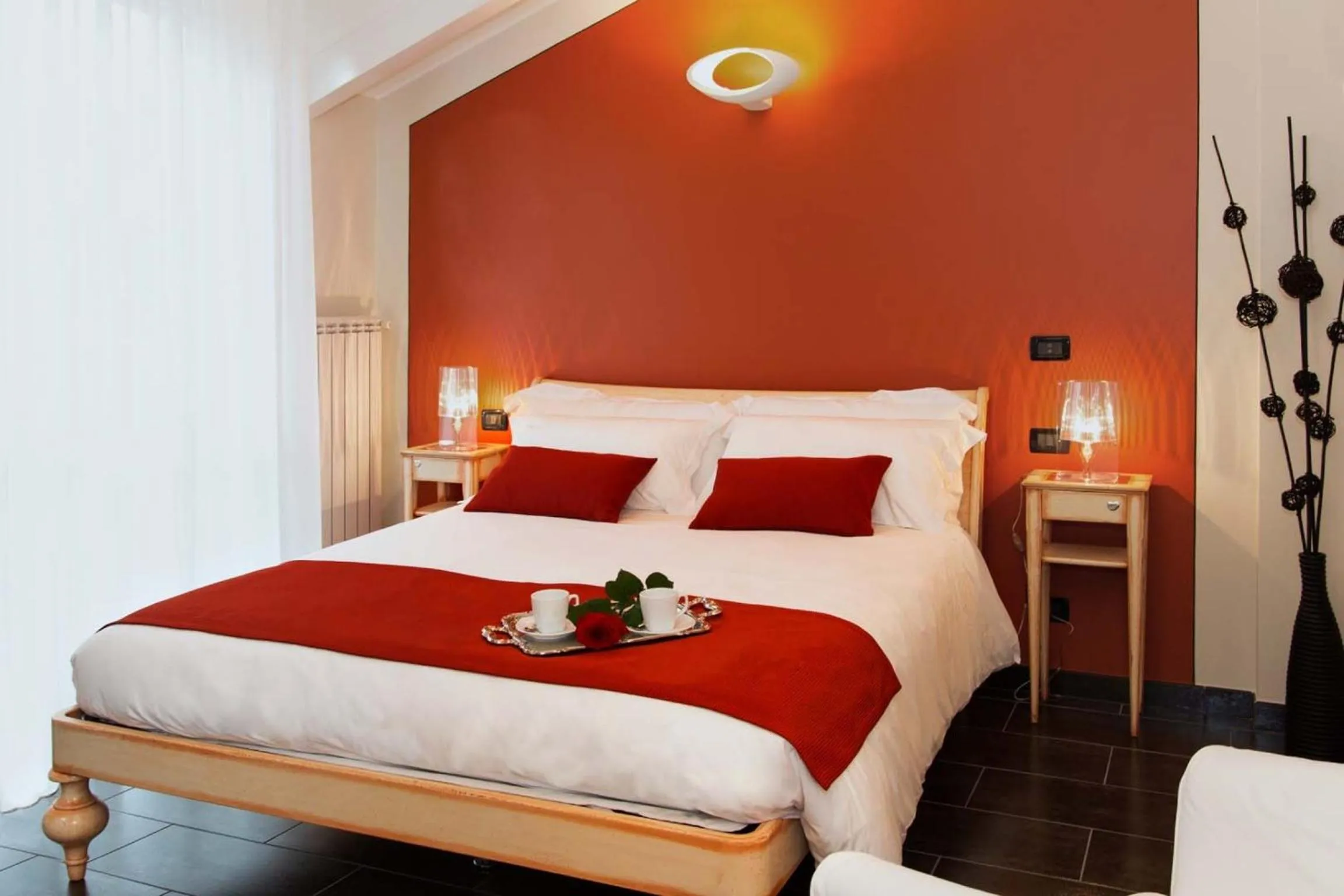 Shower, Bed in Pepe's Home B&B