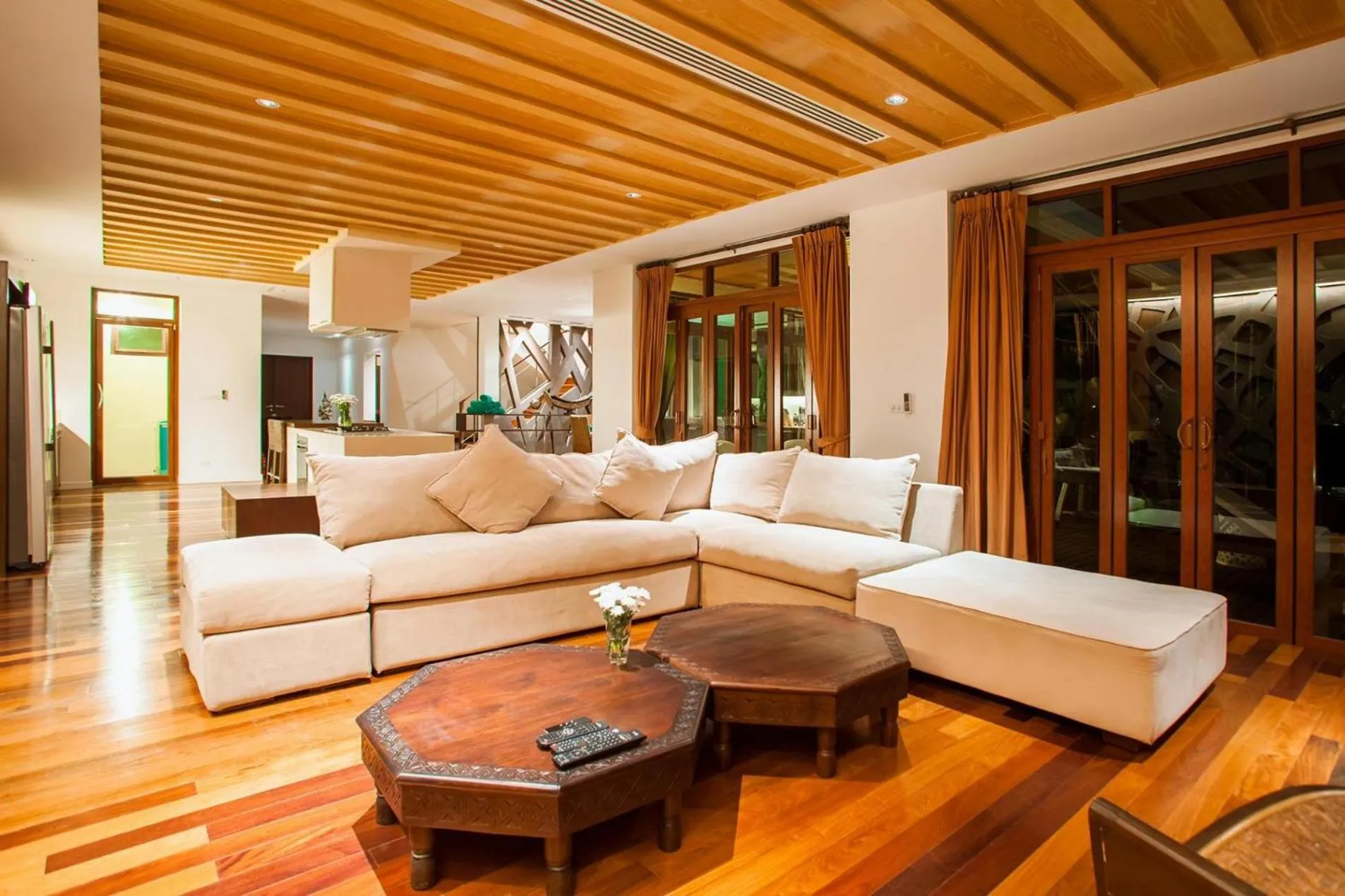 Living room in Amatapura Beach Villa 6