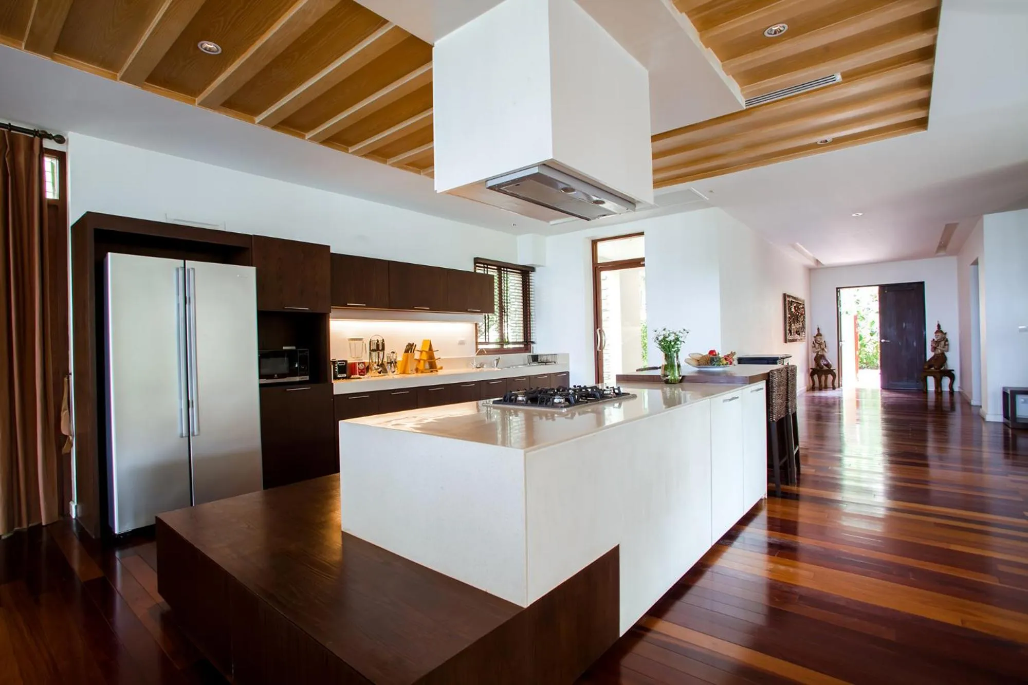 Kitchen or kitchenette in Amatapura Beach Villa 6
