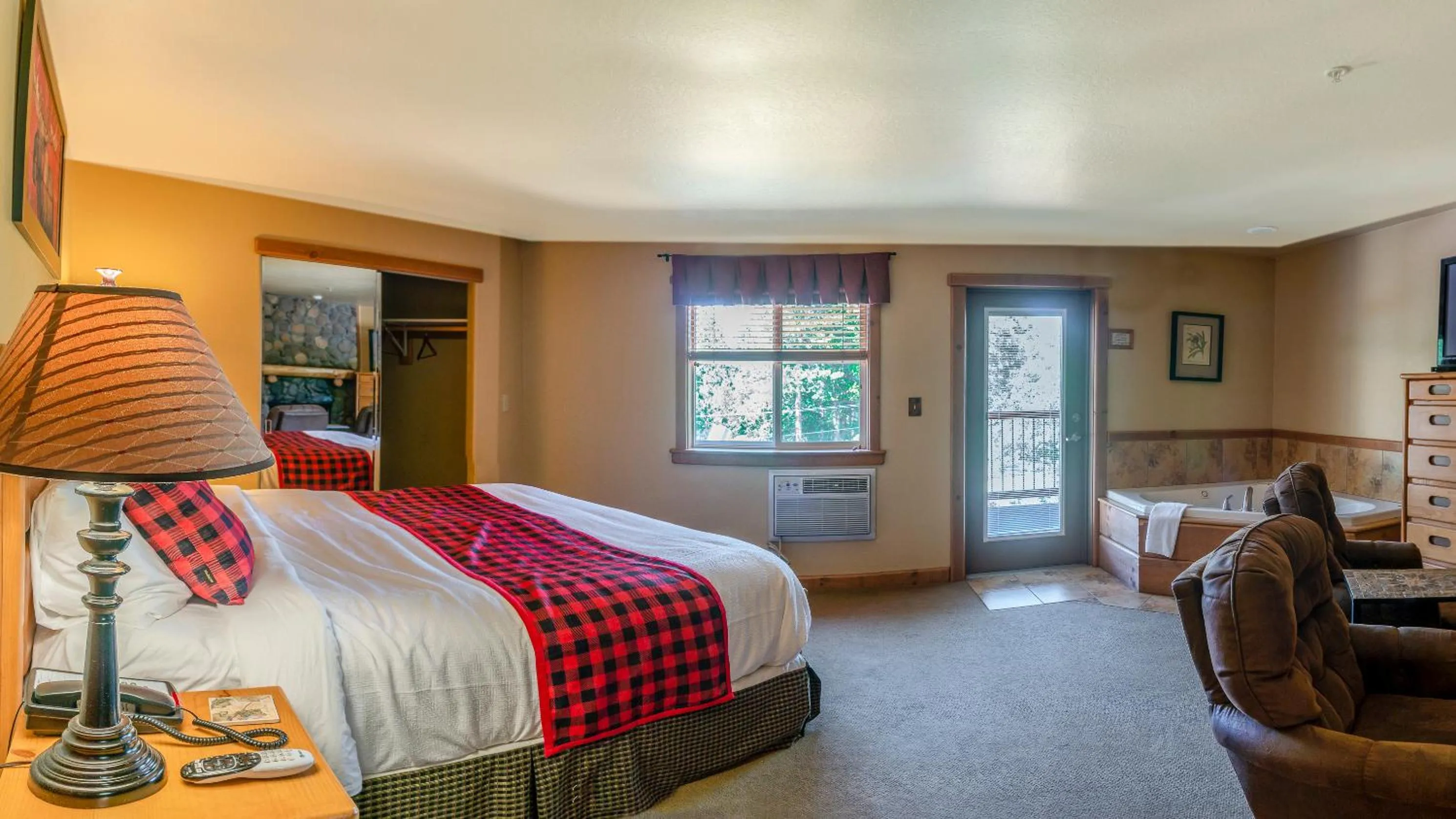Bed in Callahan's Mountain Lodge