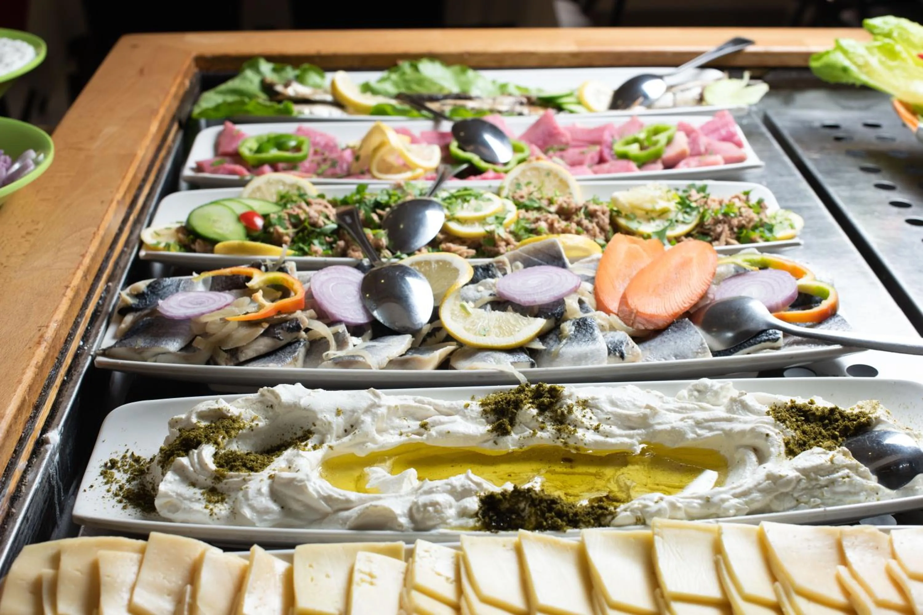 Restaurant/places to eat in Astoria Galilee Hotel