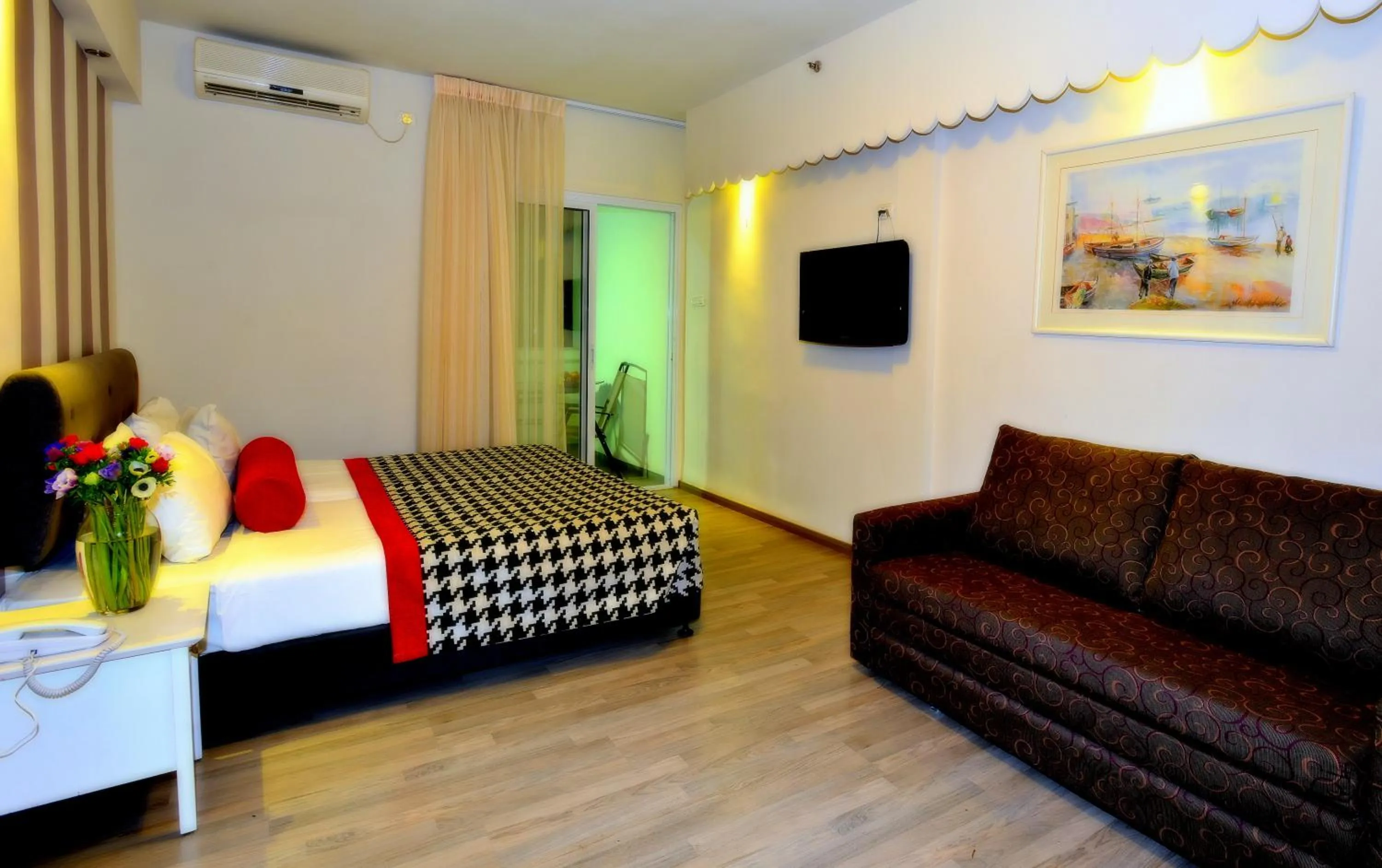 Photo of the whole room, Bed in Astoria Galilee Hotel